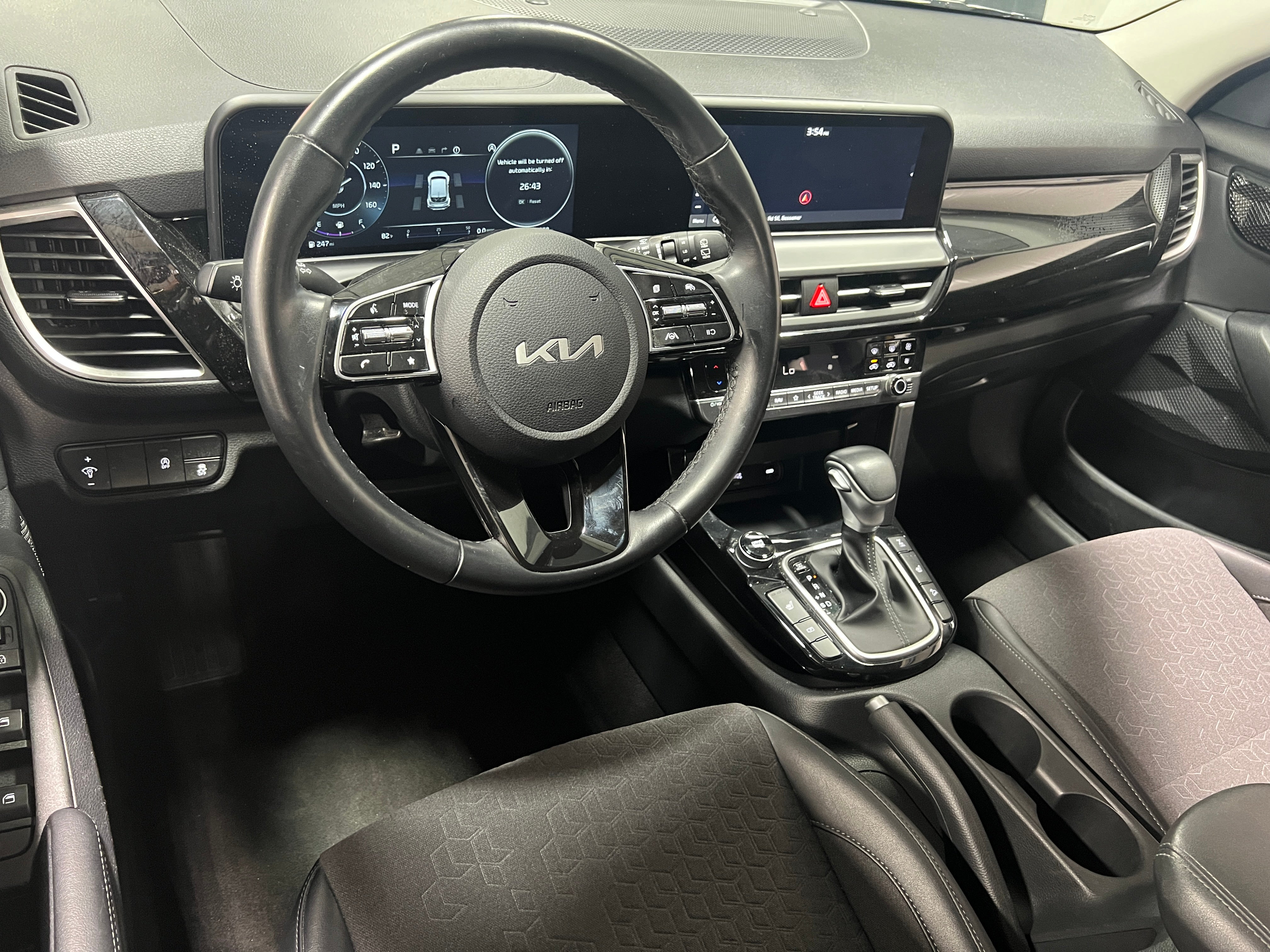 2024 Kia Seltos S 2