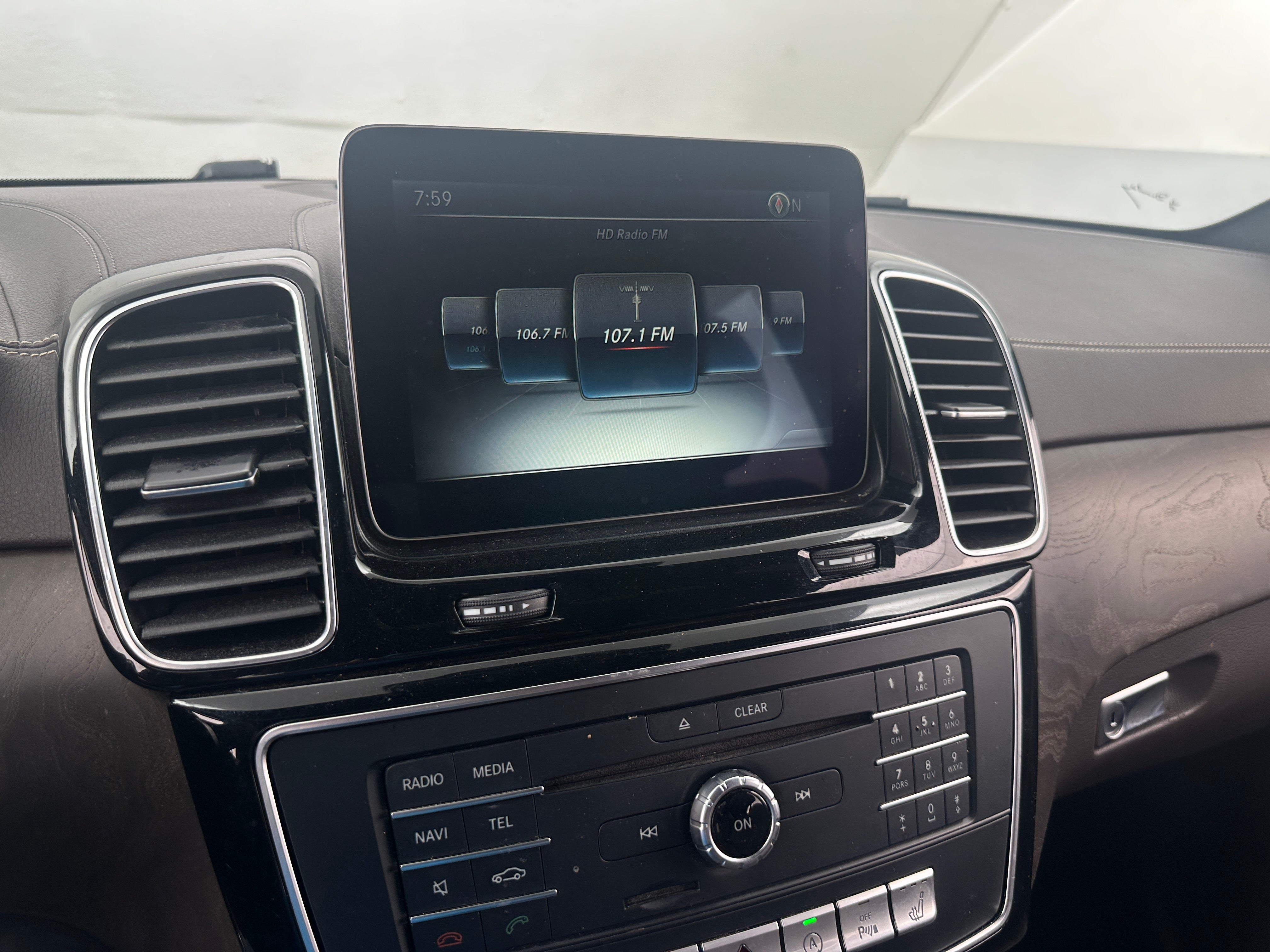 2017 Mercedes-Benz GLS 450 3