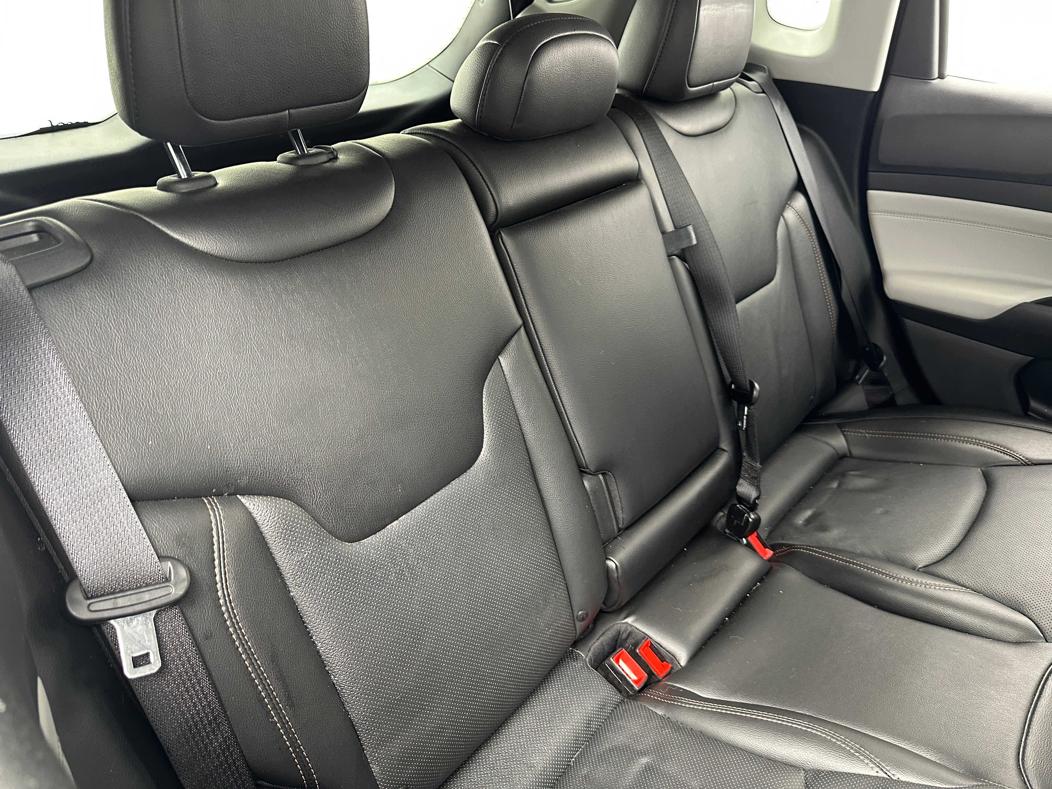 2022 Jeep Compass Limited 5