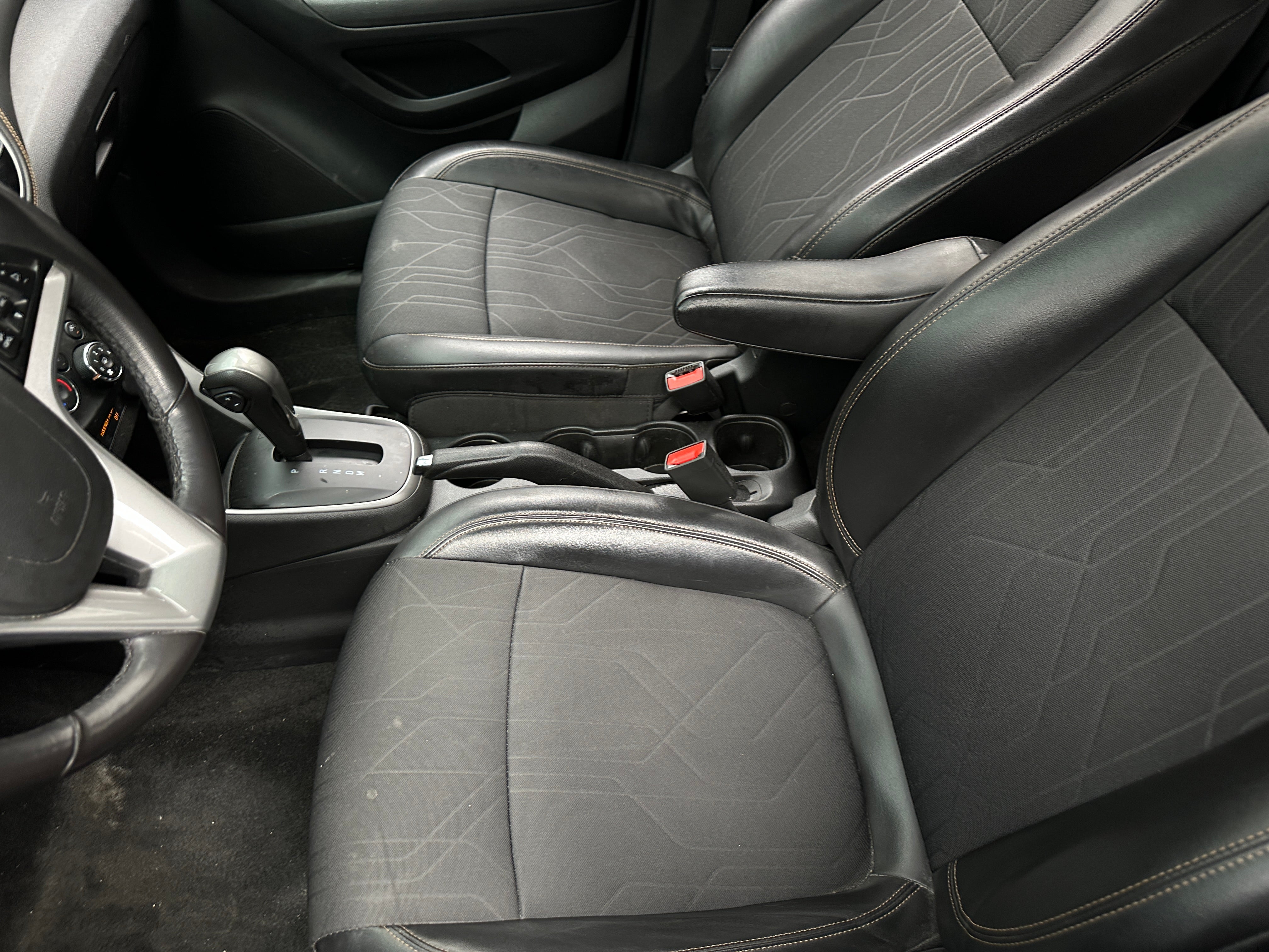 2020 Chevrolet Trax LT 2