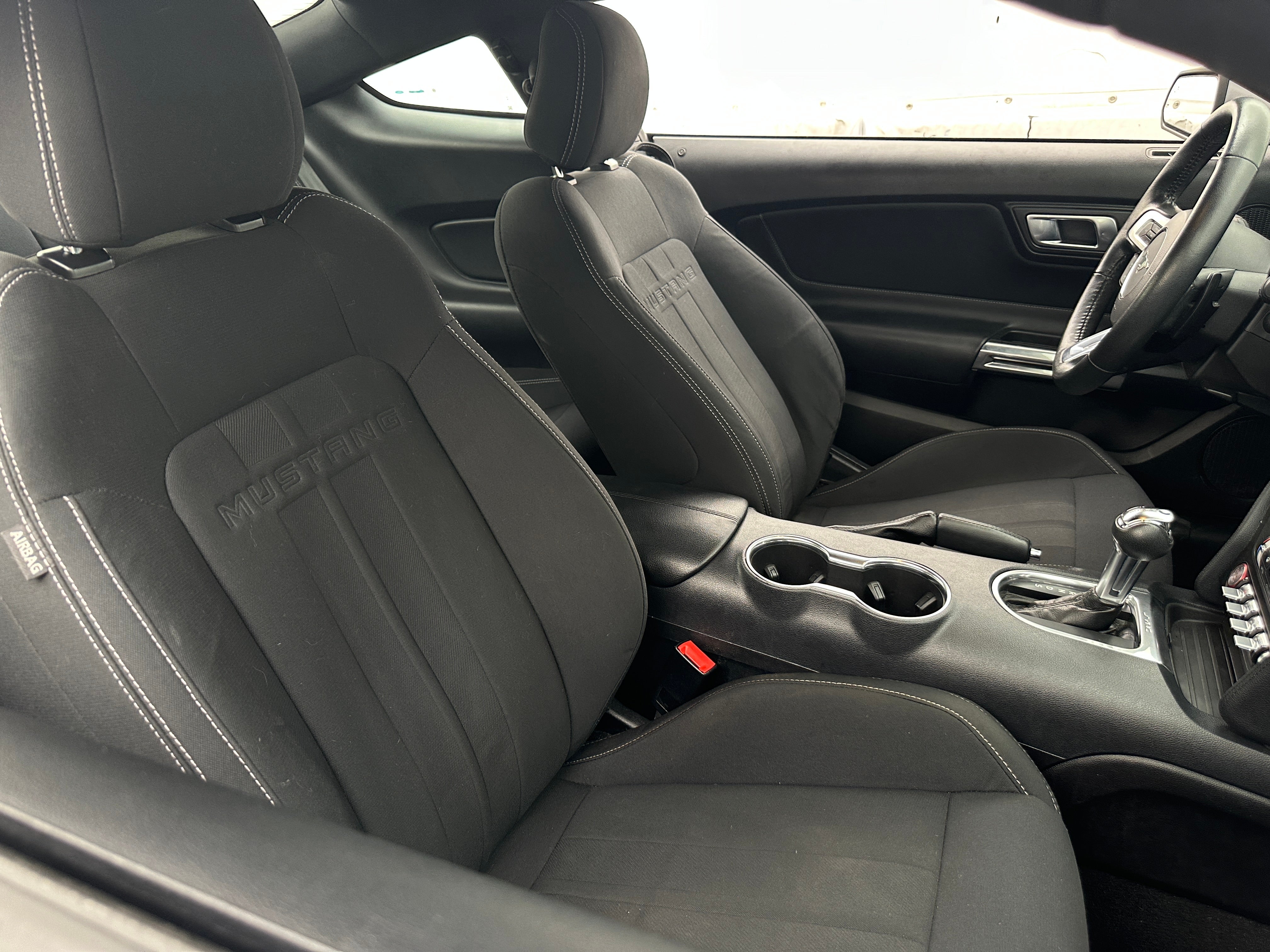 2021 Ford Mustang  2