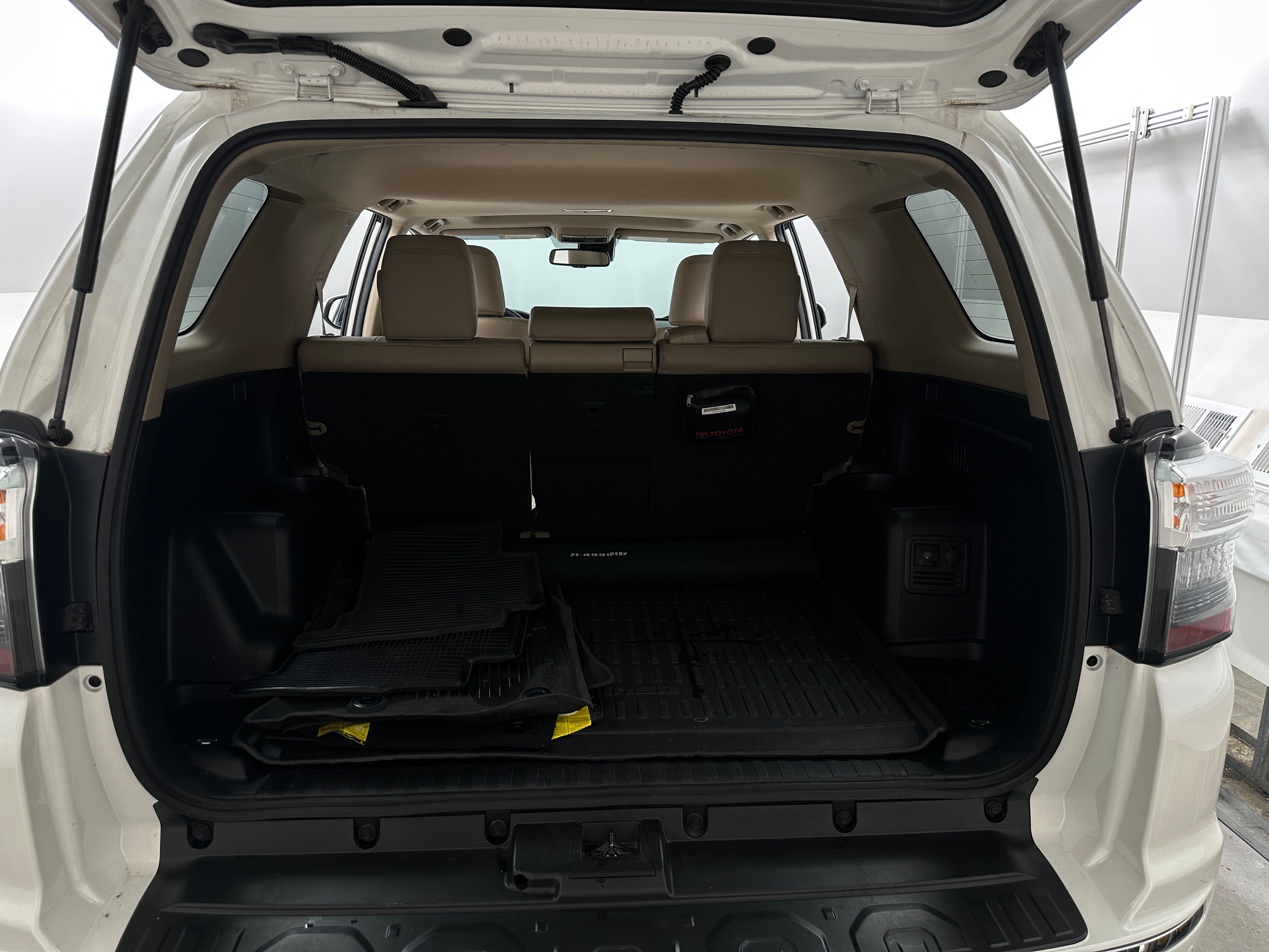 2022 Toyota 4Runner Limited 6