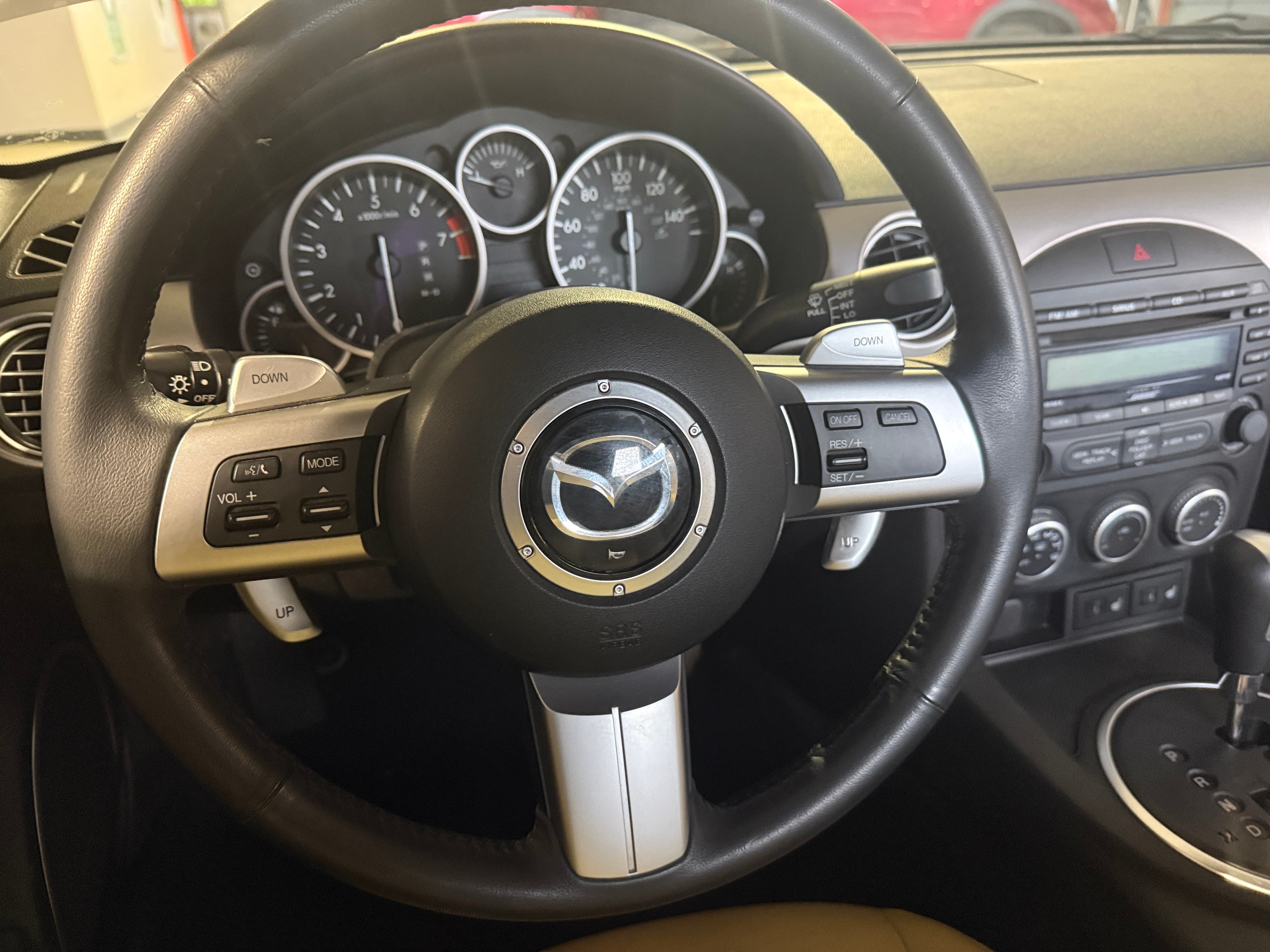 2010 Mazda MX-5 Miata Grand Touring 4