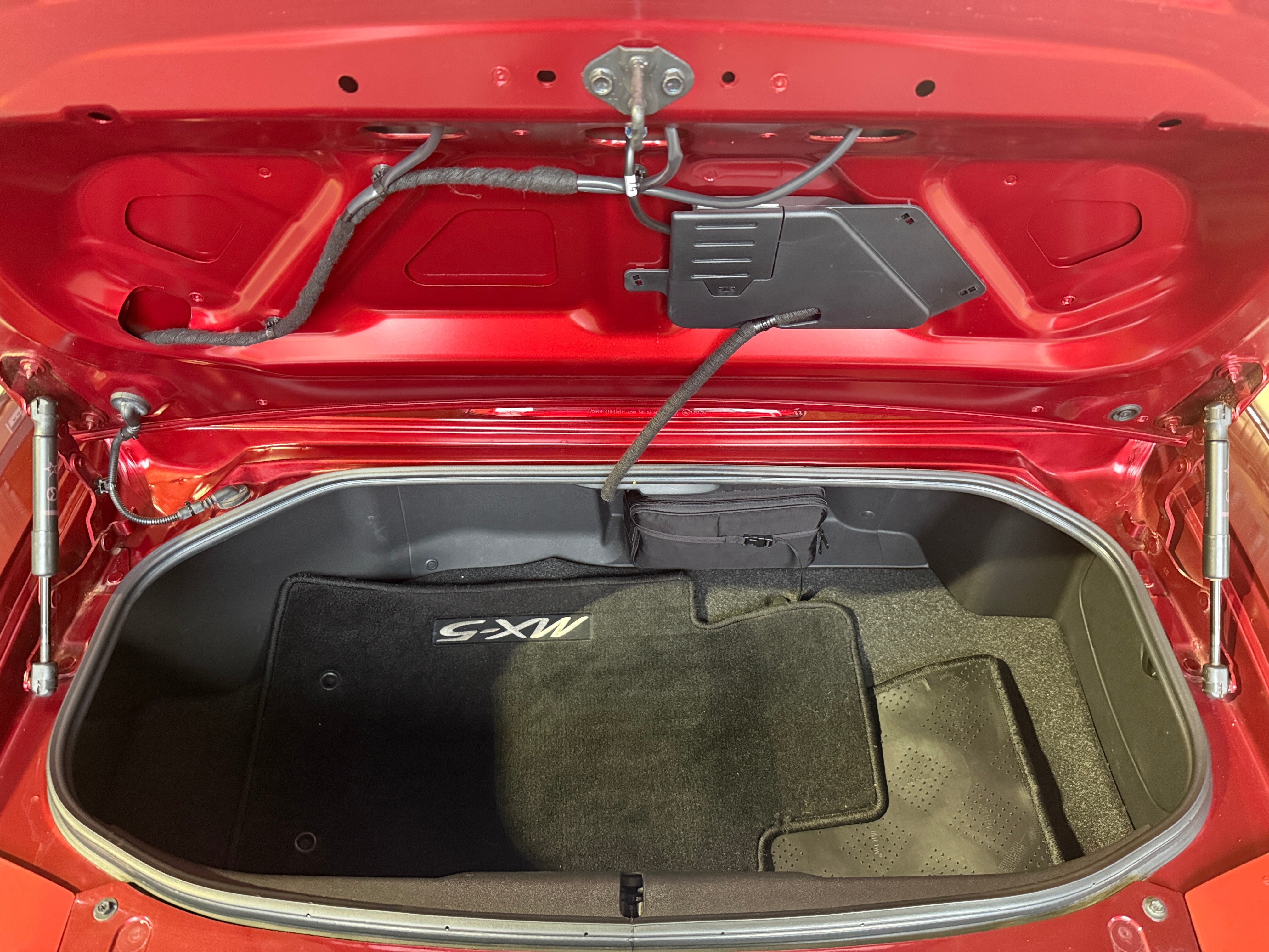 2010 Mazda MX-5 Miata Grand Touring 5