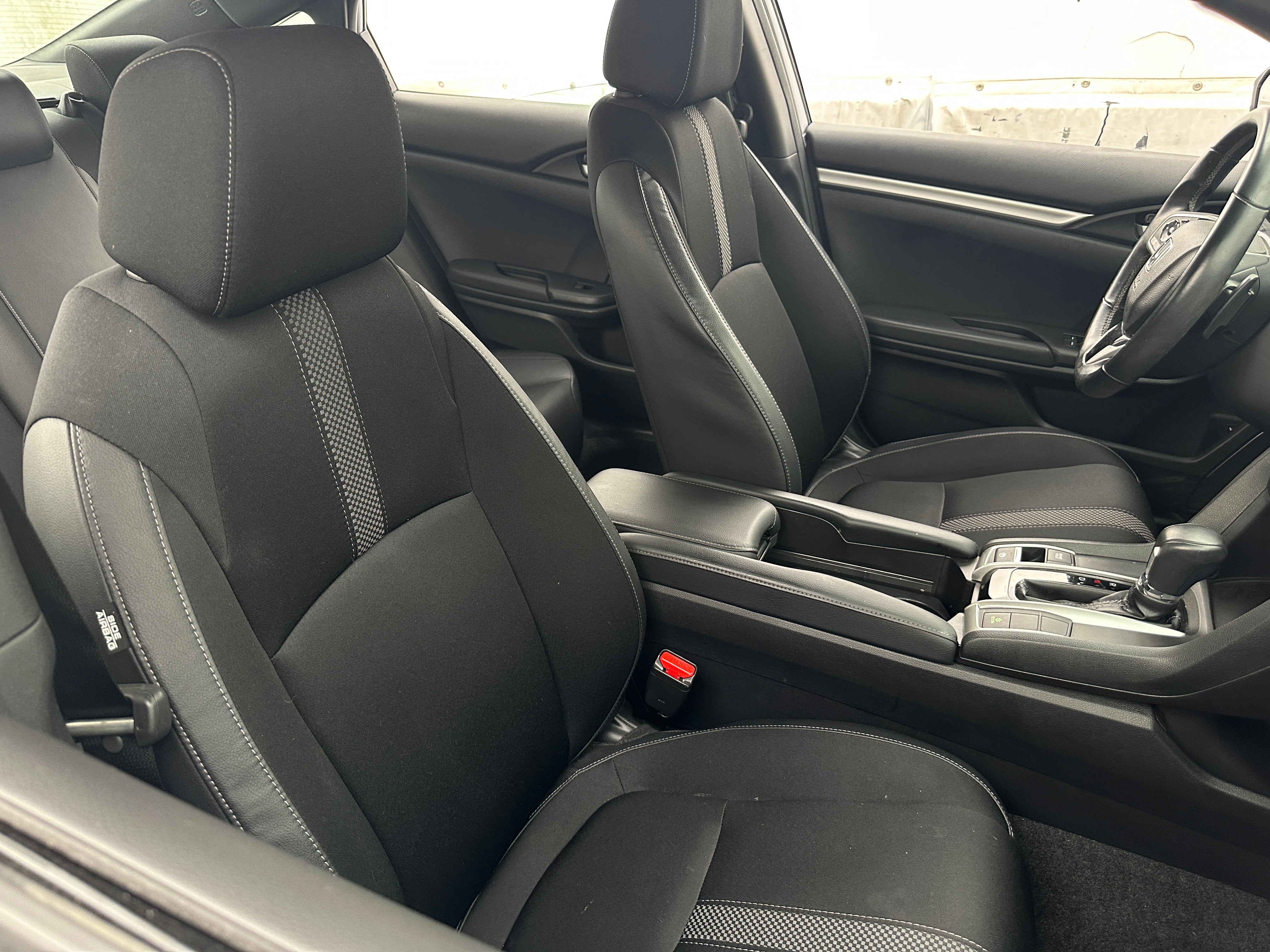 2019 Honda Civic Sport 2