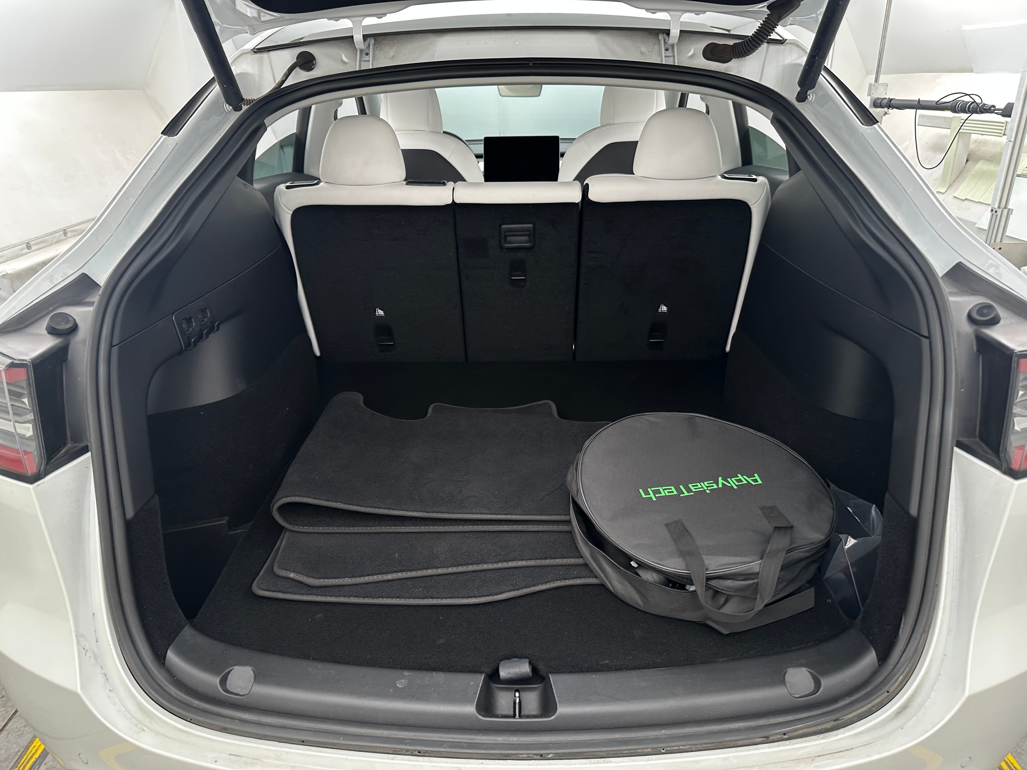 2022 Tesla Model Y Long Range 6
