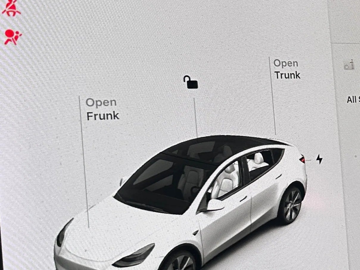 2022 Tesla Model Y Long Range 3