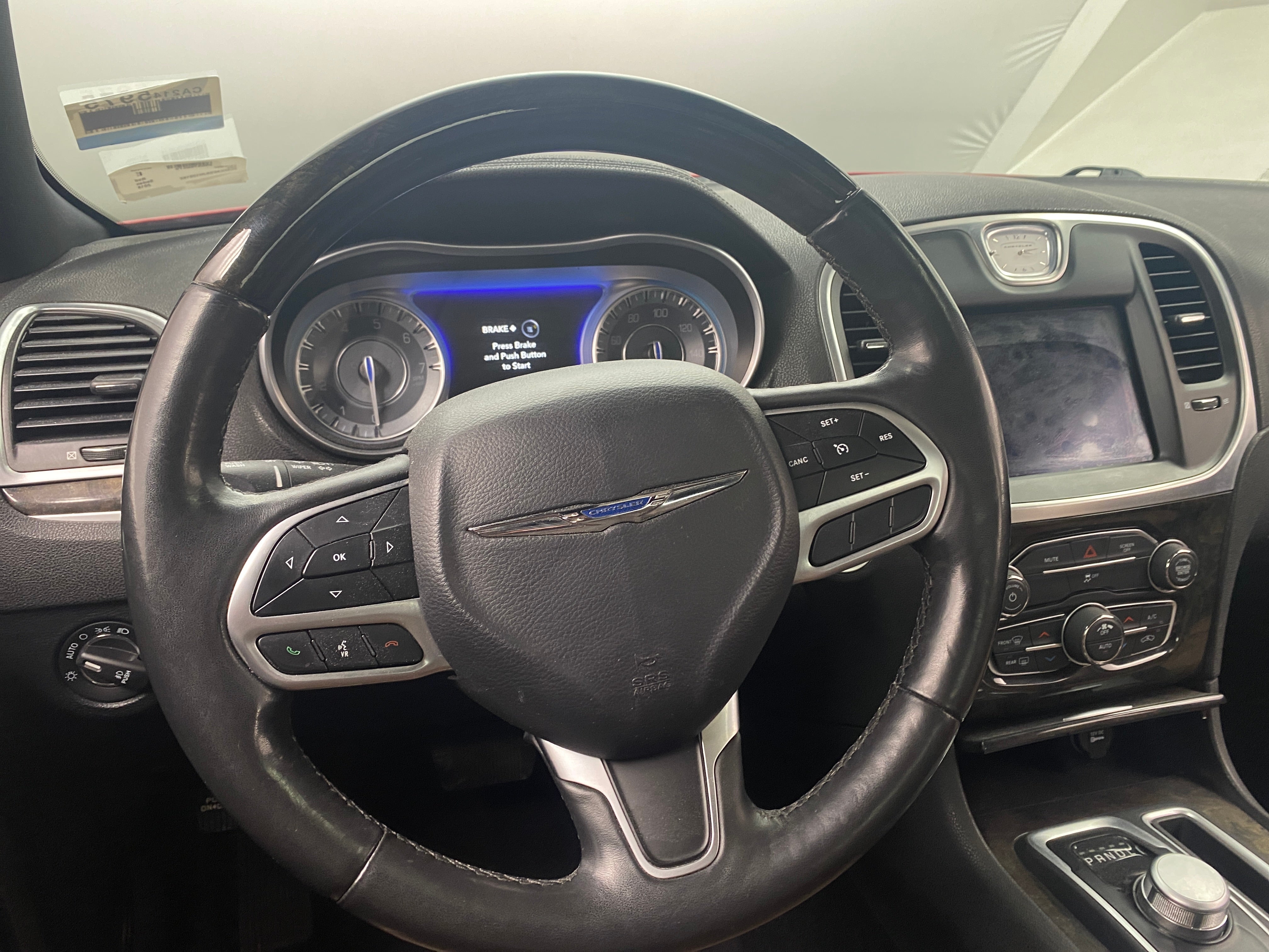 2018 Chrysler 300 Limited Edition 4
