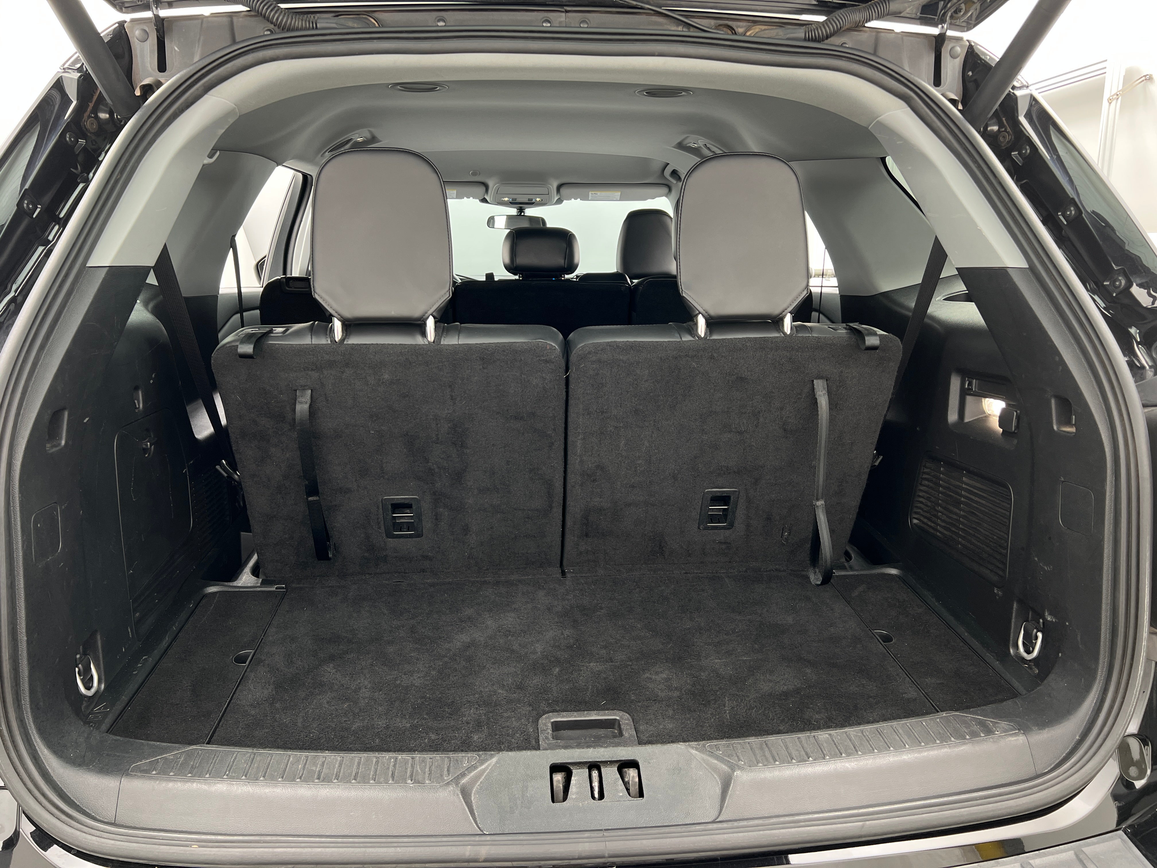 2024 Ford Explorer XLT 6