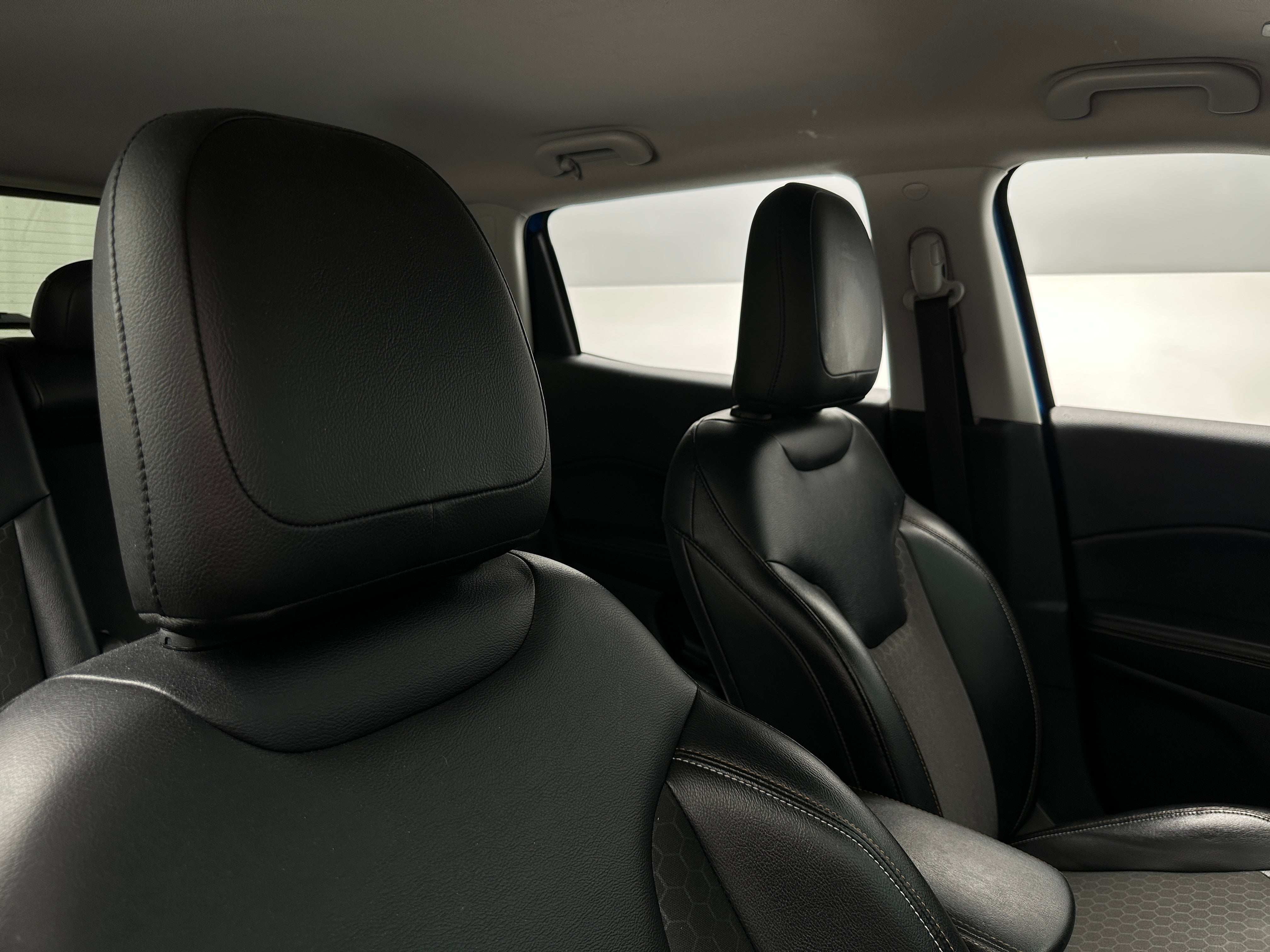 2017 Jeep Compass Latitude 2