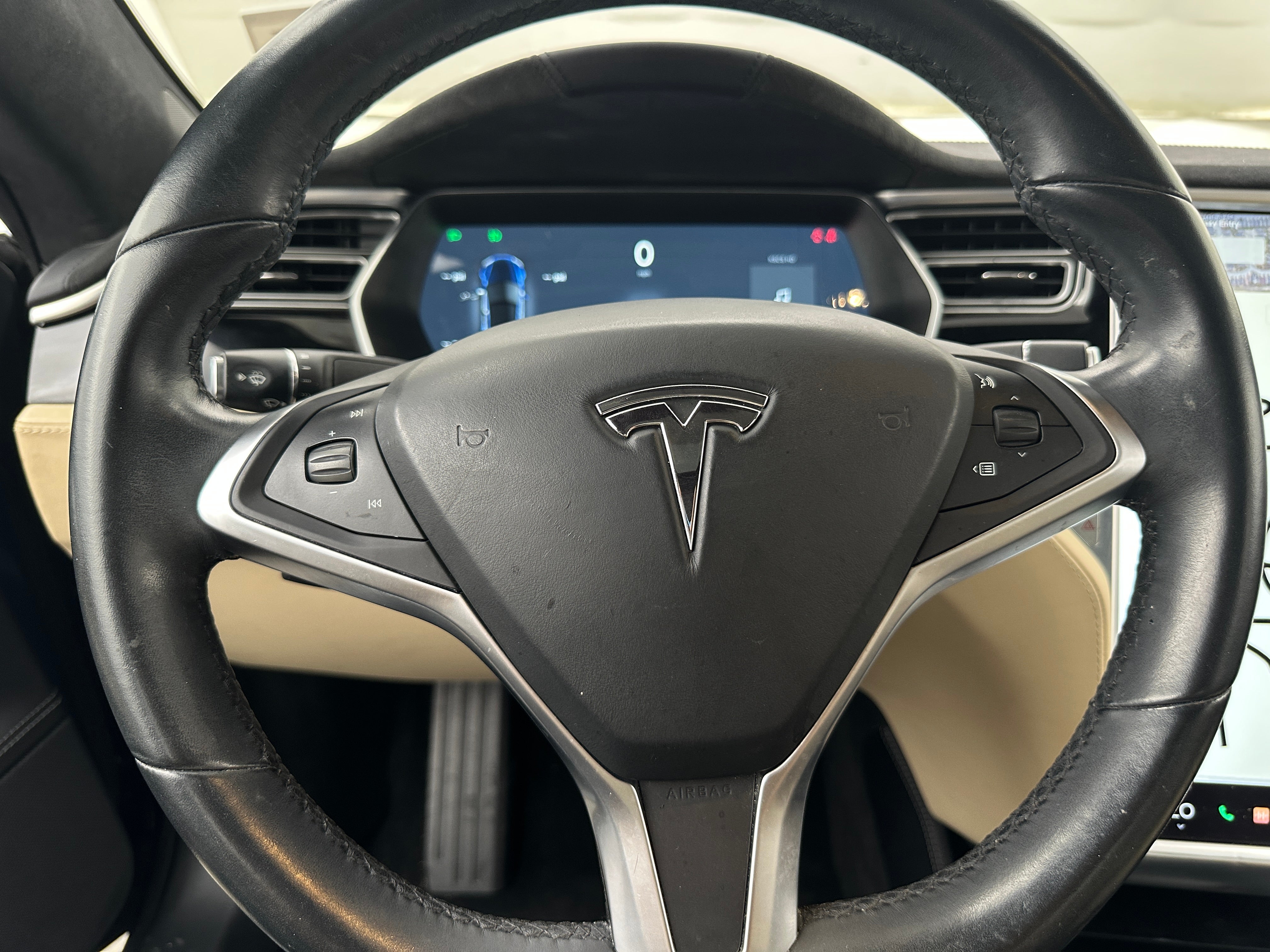 2016 Tesla Model S 90D 4