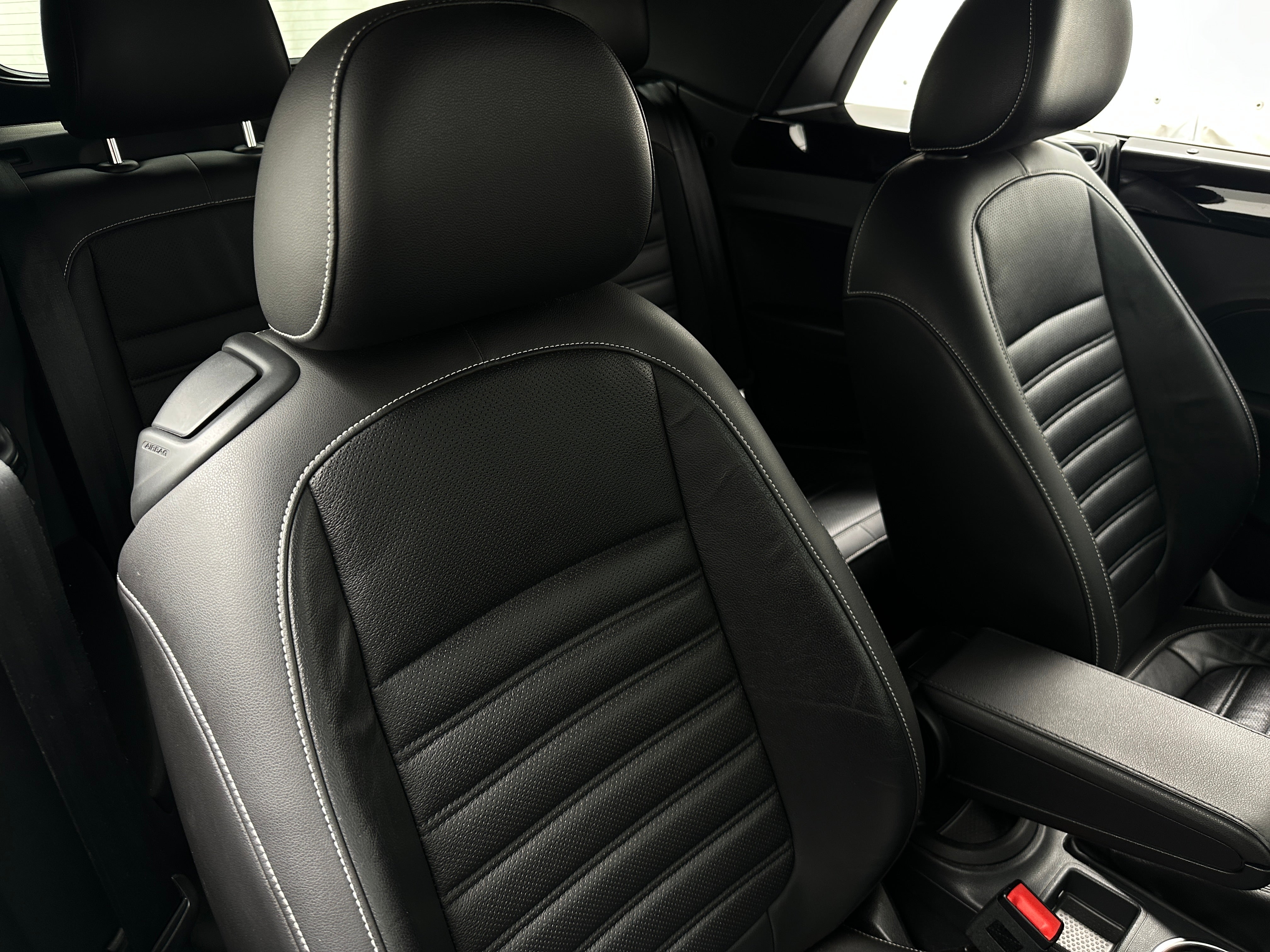 2014 Volkswagen Beetle  2