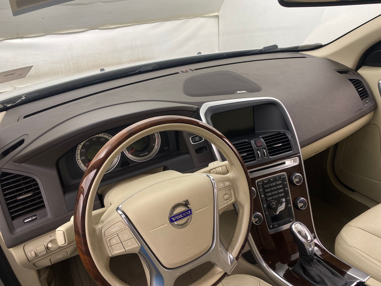 Thumbnail: 2013 Volvo XC60 - 3