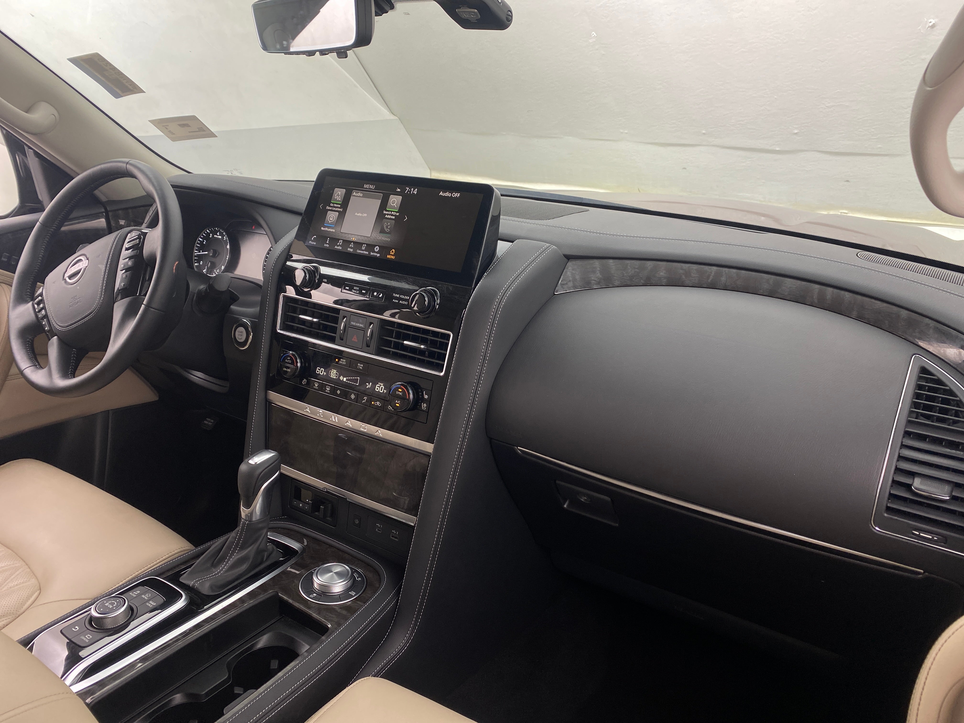 2024 Nissan Armada Platinum Edition 2