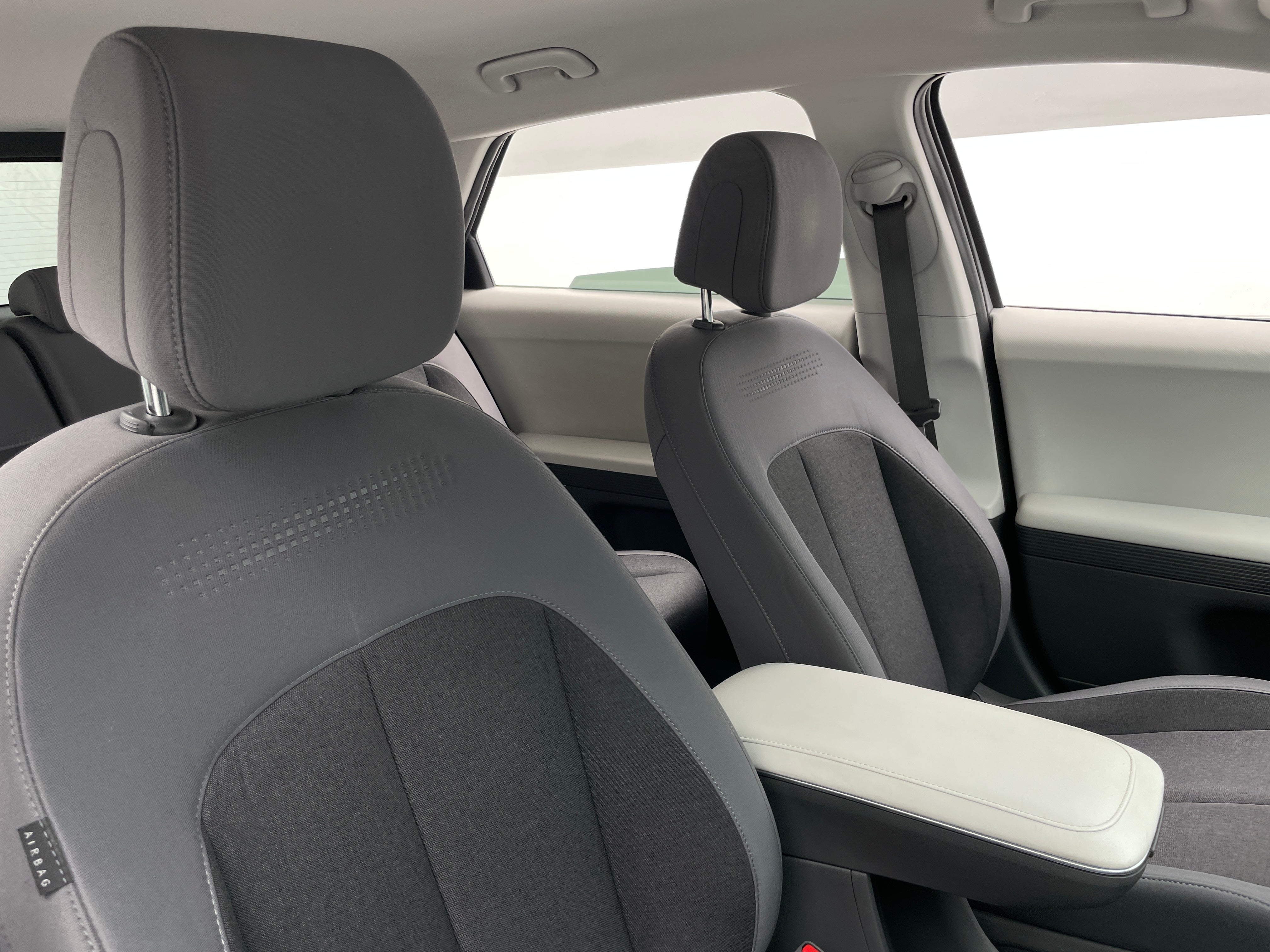 2024 Hyundai Ioniq 5 SEL 2