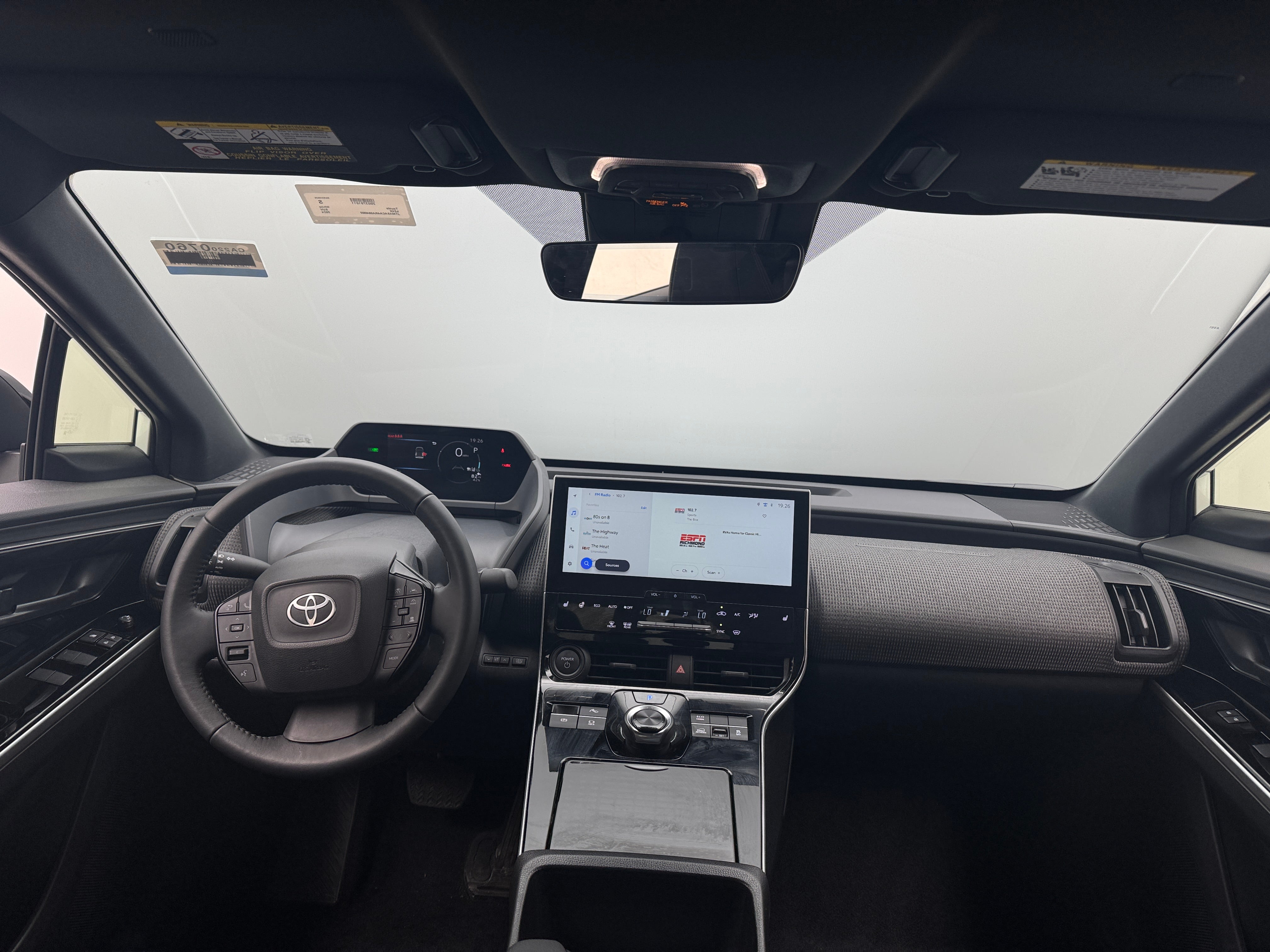 2024 Toyota bZ4X XLE 3