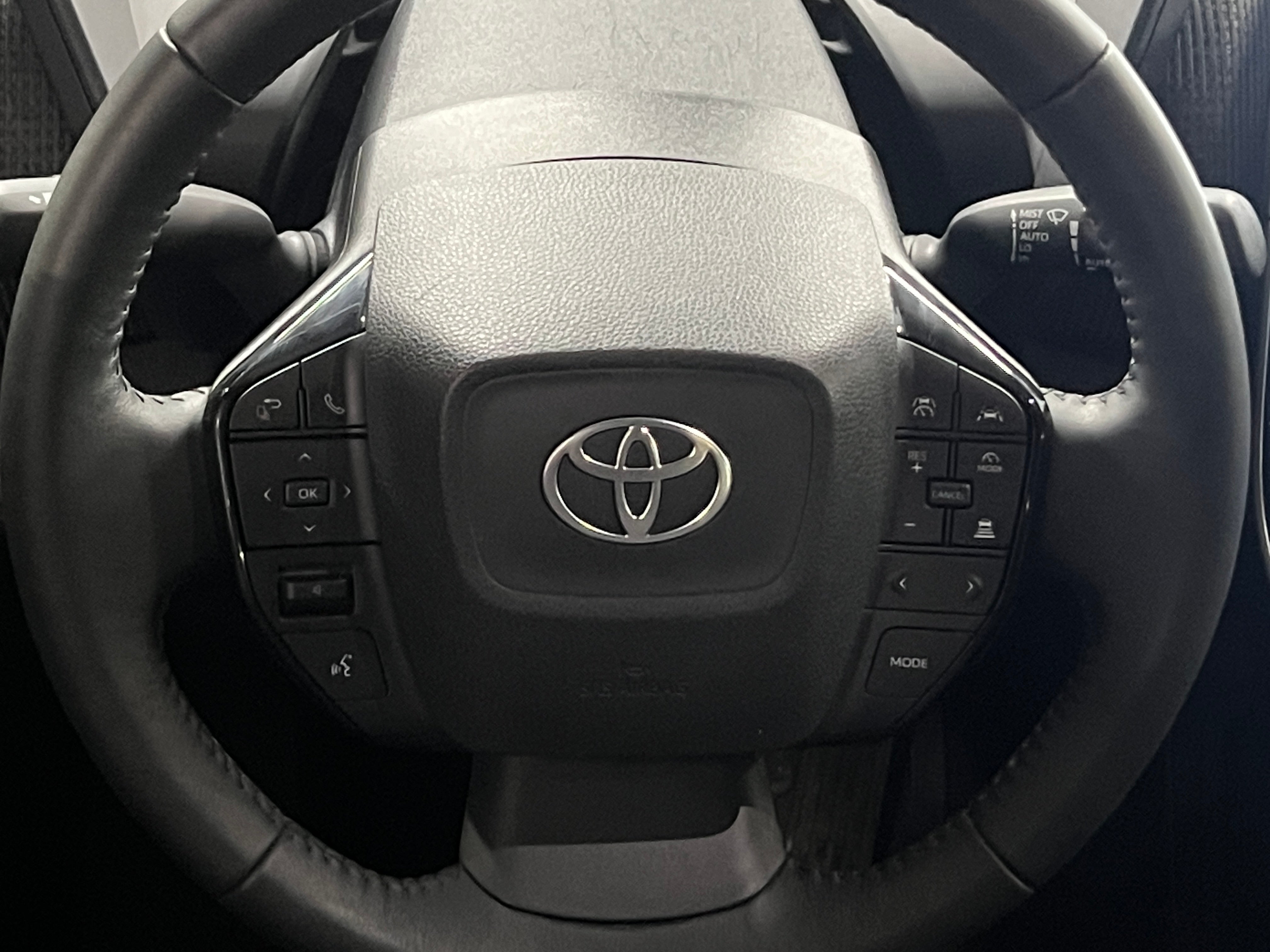 2024 Toyota bZ4X XLE 5