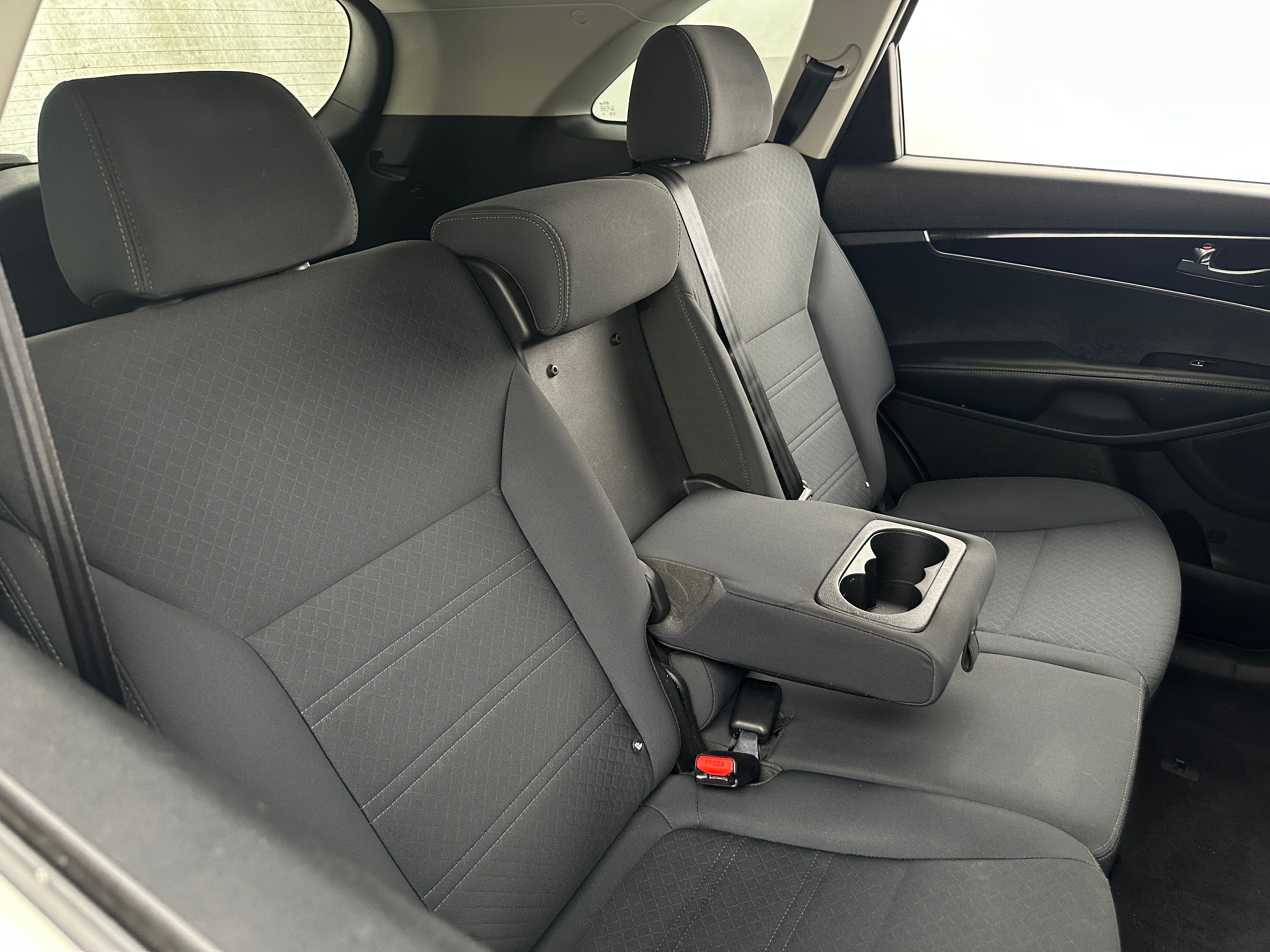 2016 Kia Sorento LX 6