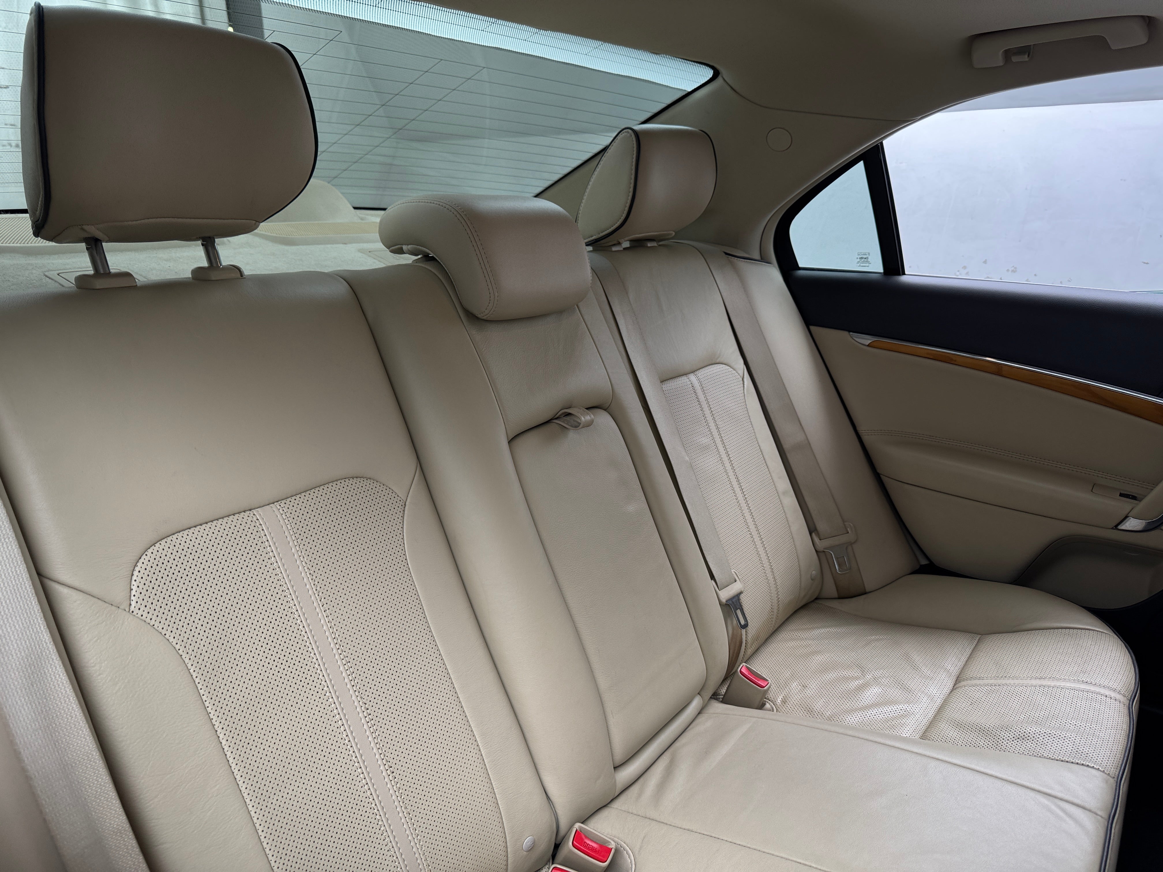 2011 Lincoln MKZ Base 5