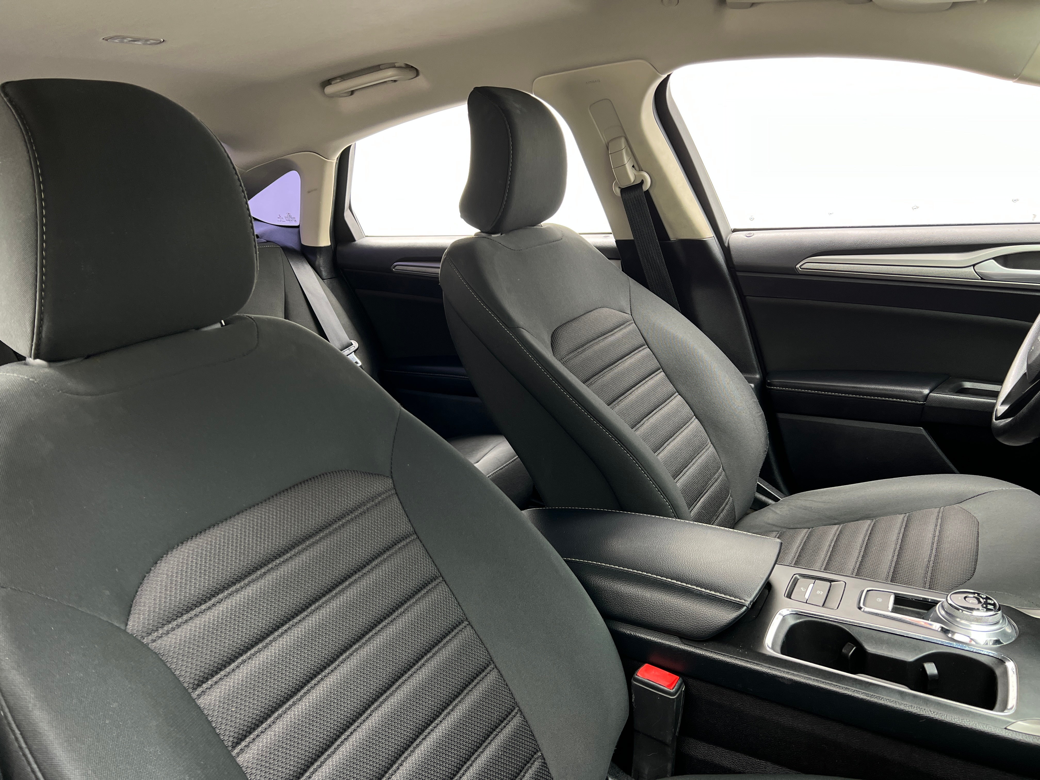 2019 Ford Fusion  2