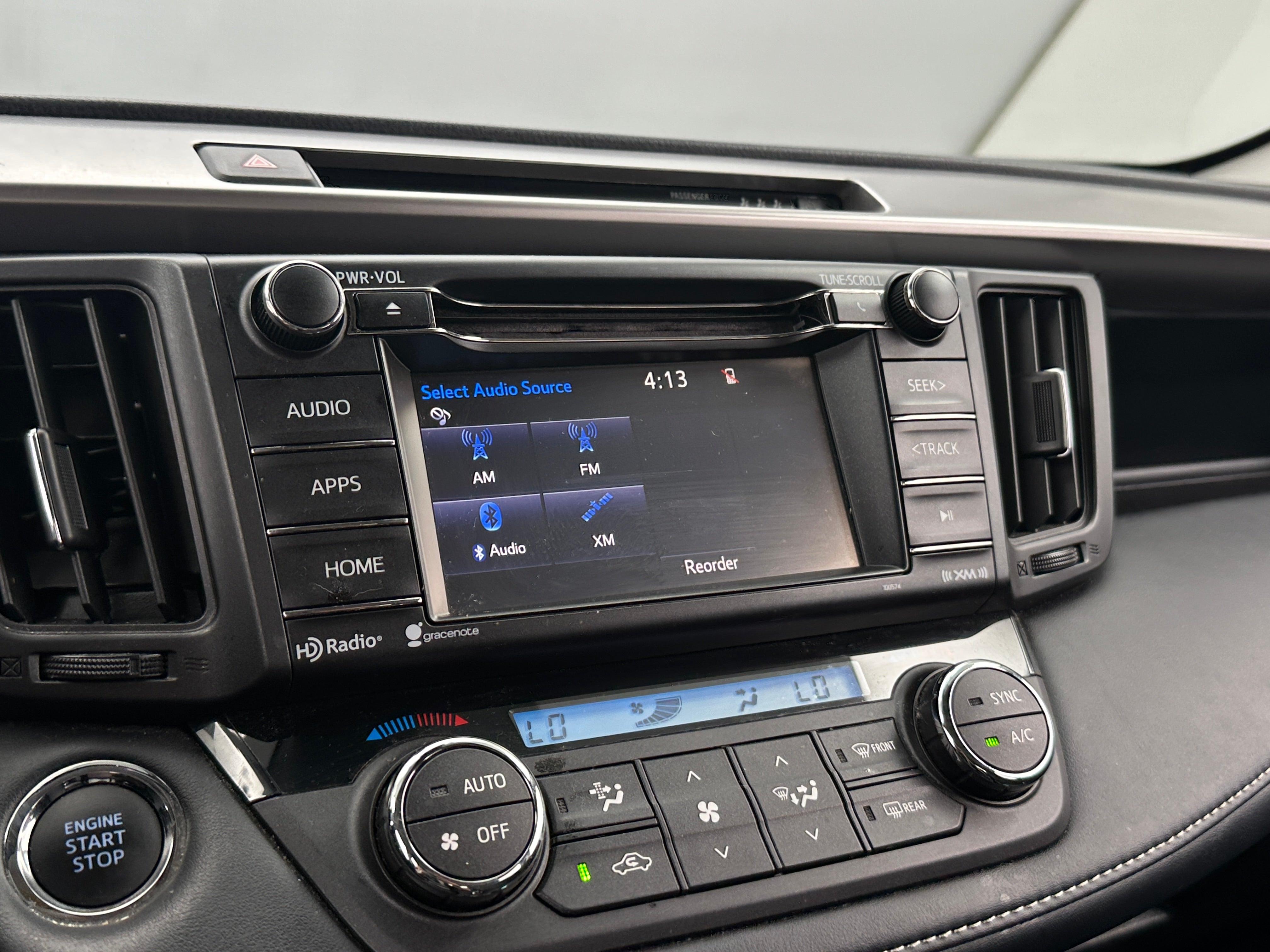2018 Toyota RAV4 XLE 4