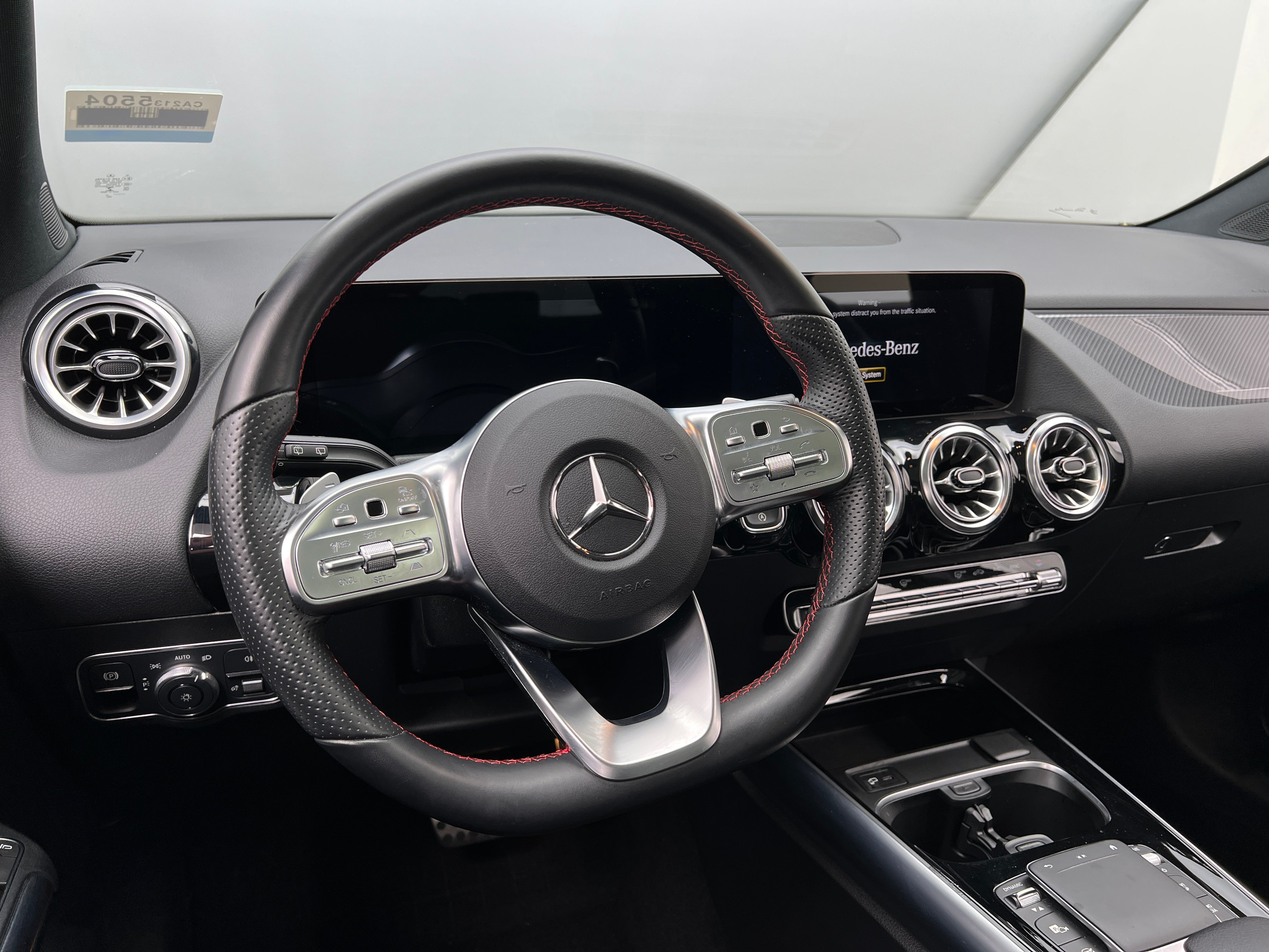 2022 Mercedes-Benz GLA 250 4MATIC 5