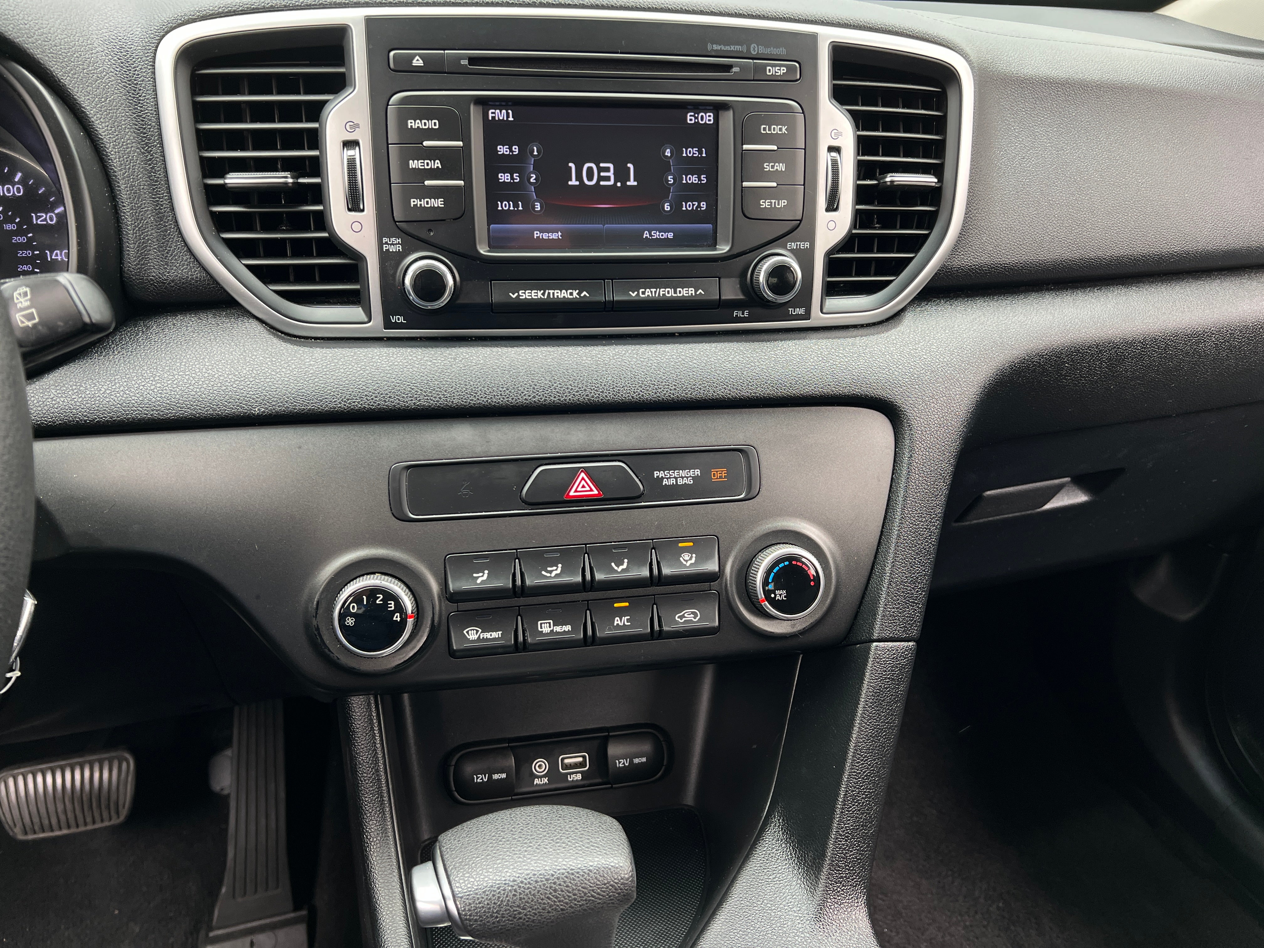2019 Kia Sportage LX 4
