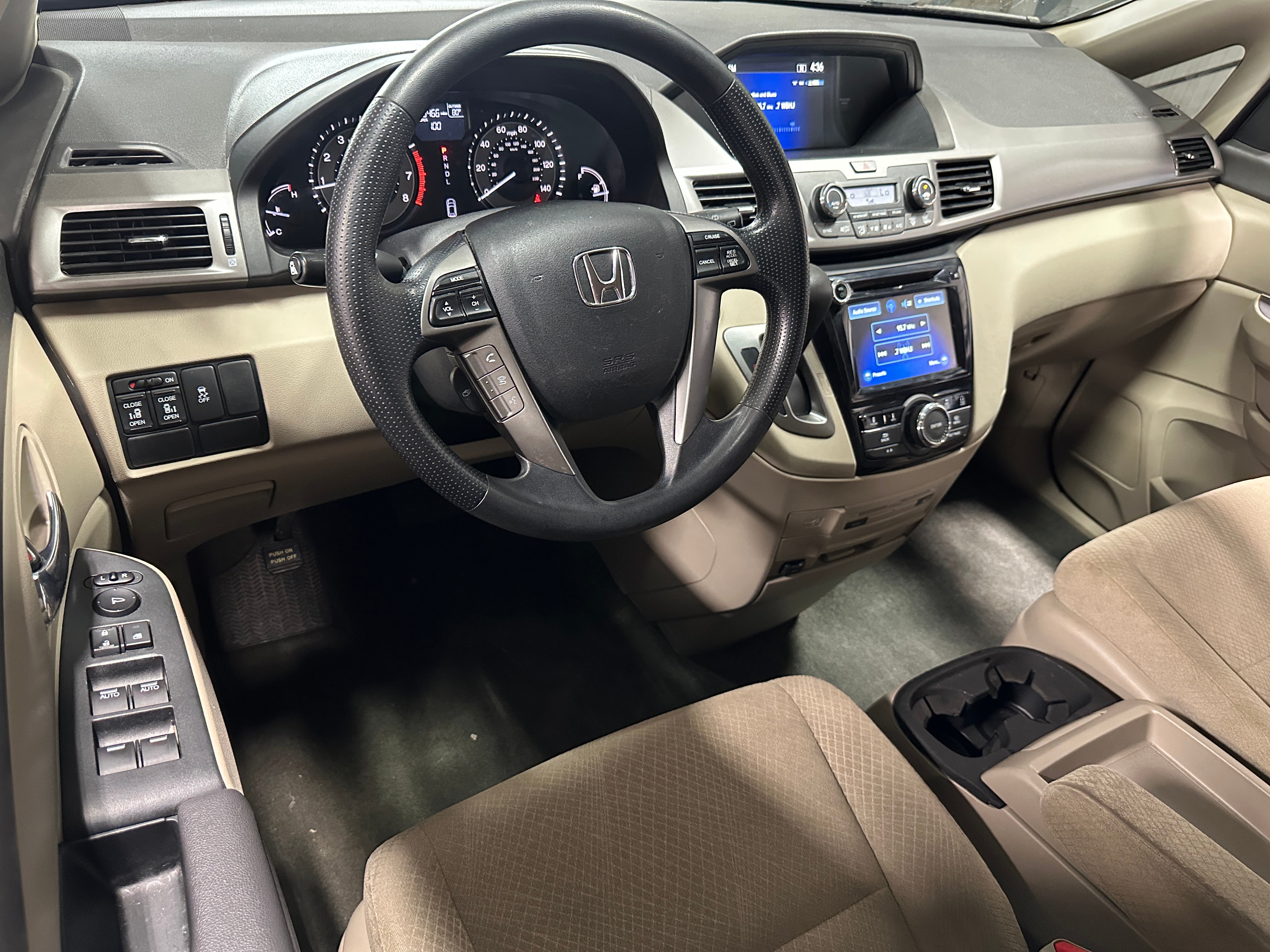 2016 Honda Odyssey SE 3