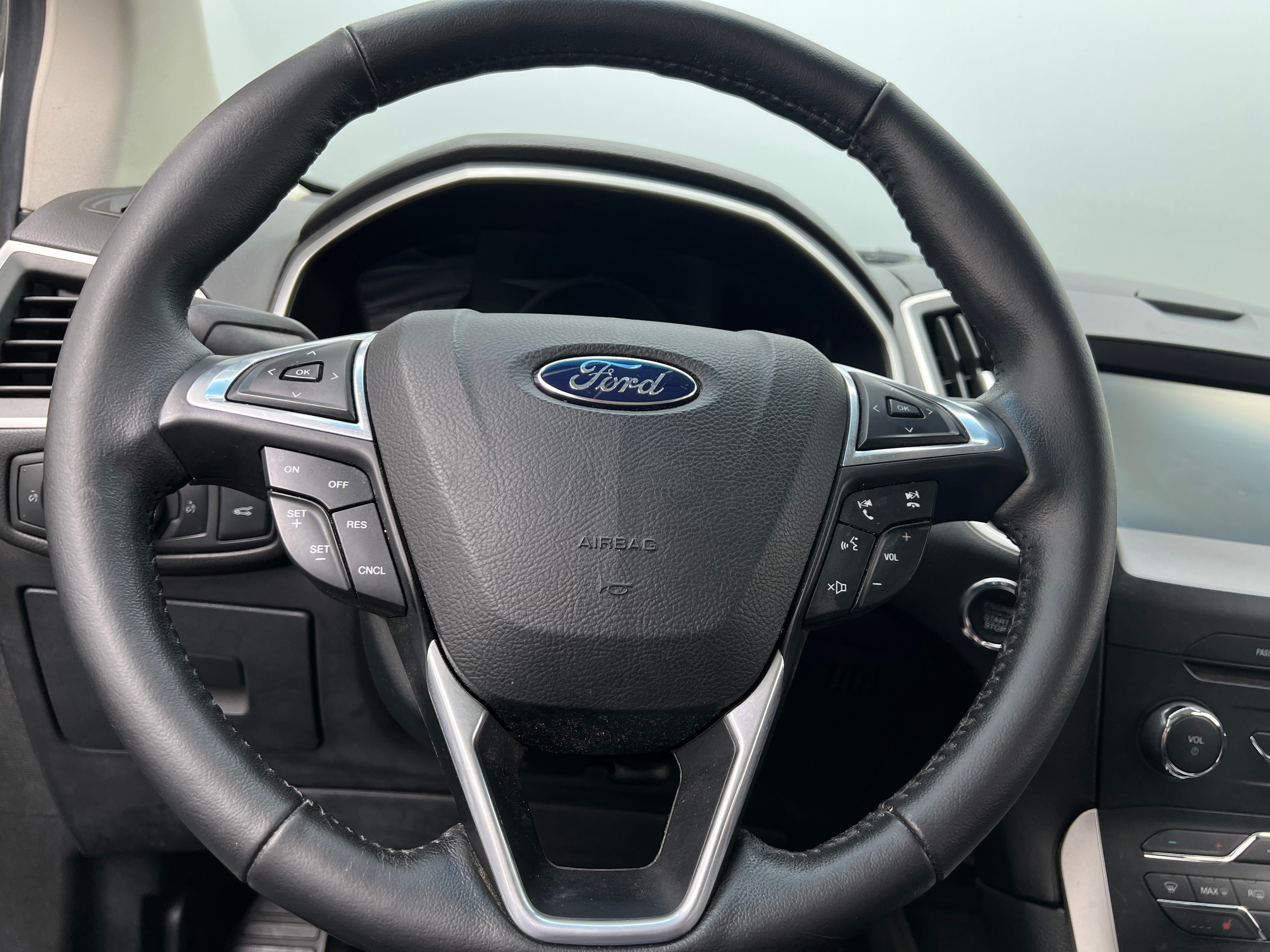 2015 Ford Edge SEL 4