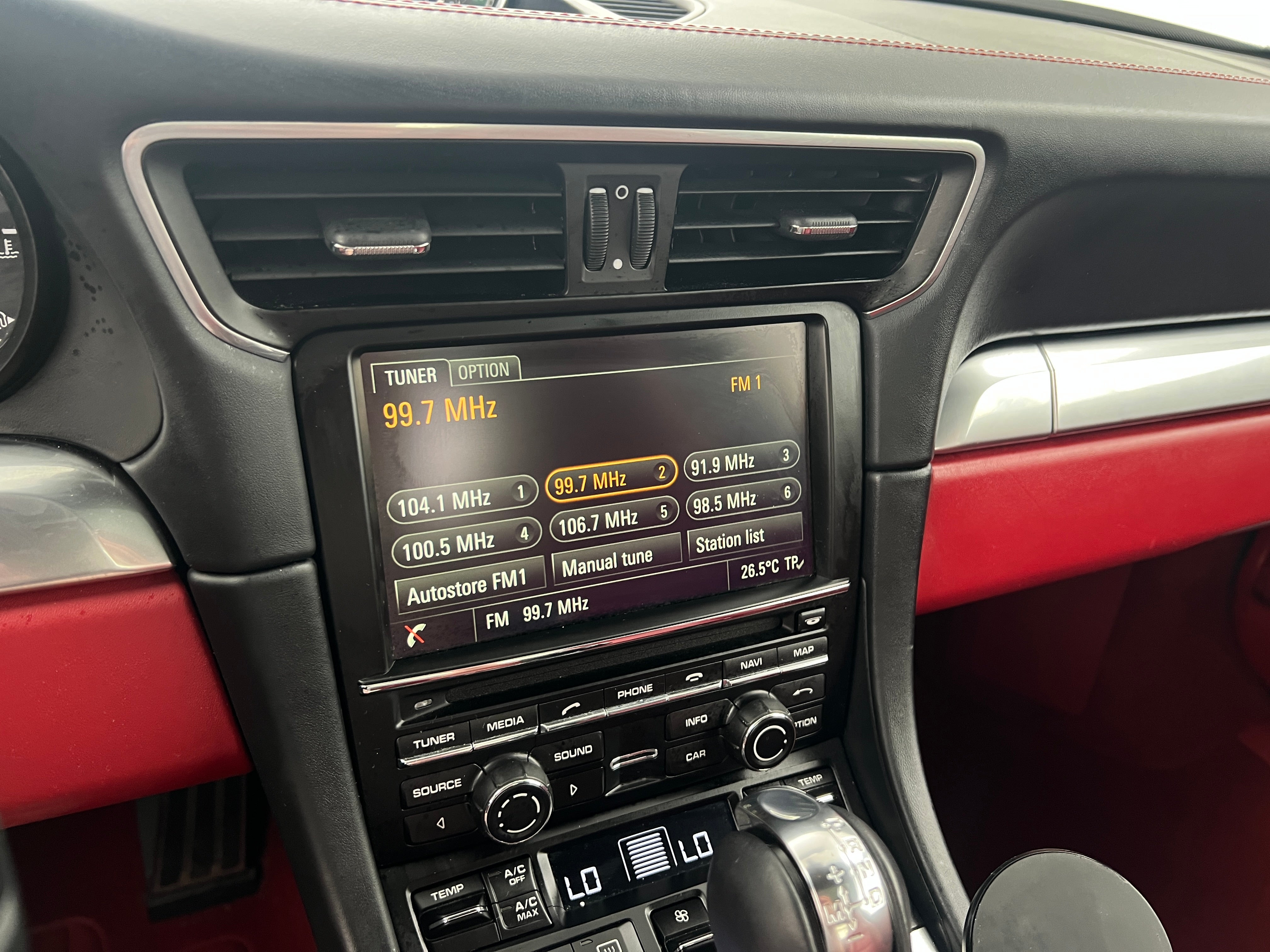 2015 Porsche 911 Carrera 4S 2