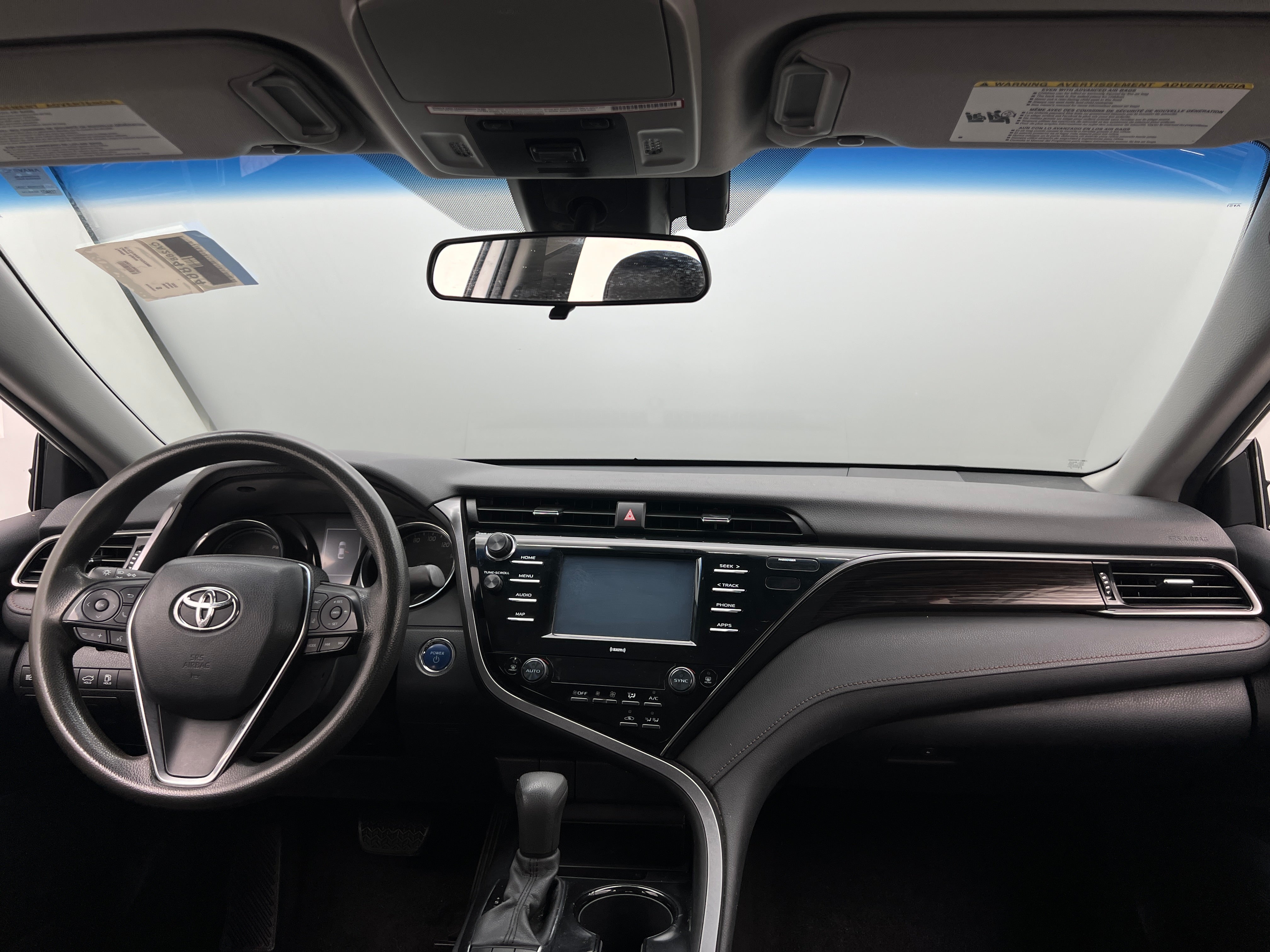 2020 Toyota Camry LE 3