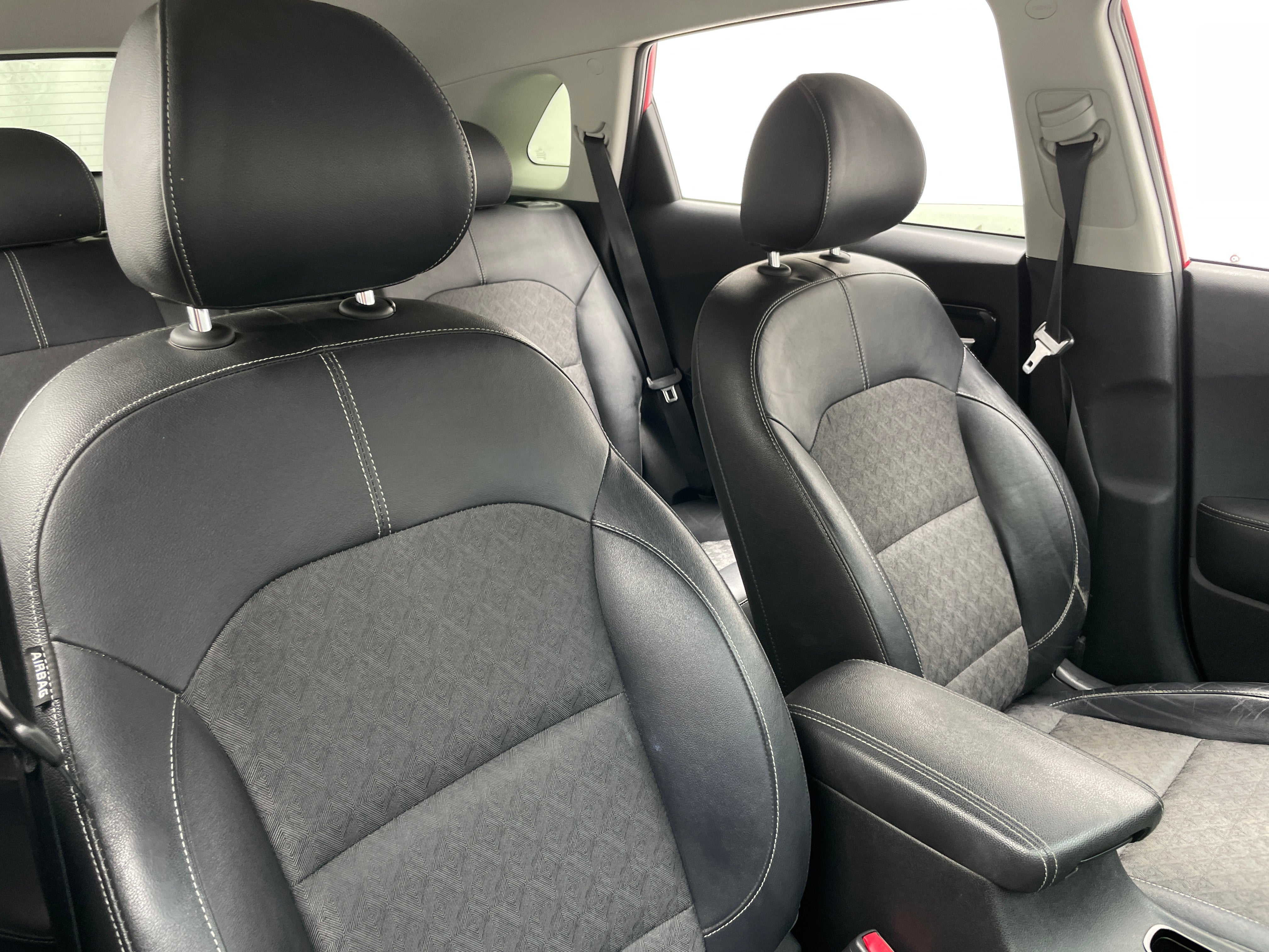 2018 Kia Niro EX 2
