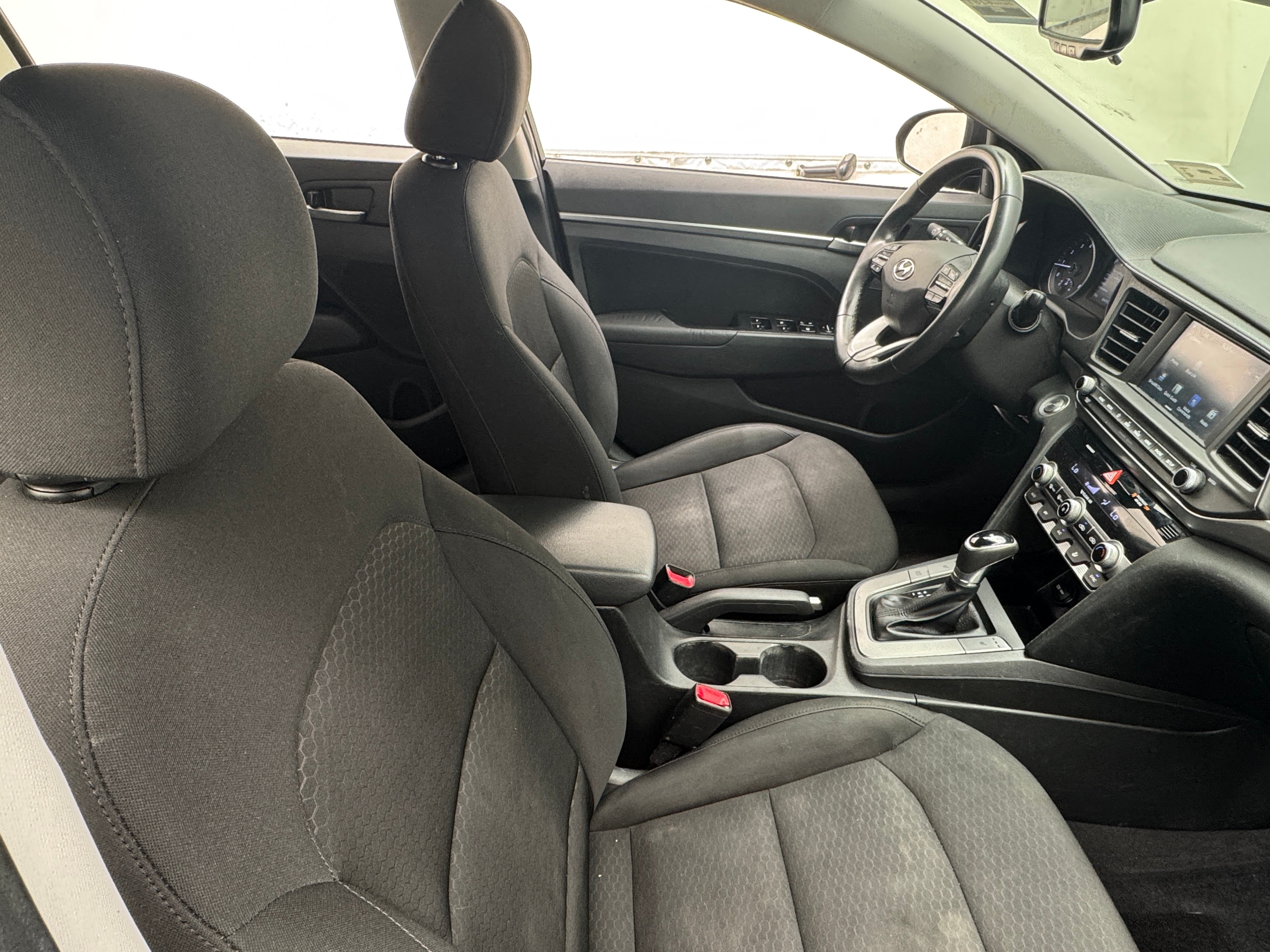 2020 Hyundai Elantra Value Edition 2