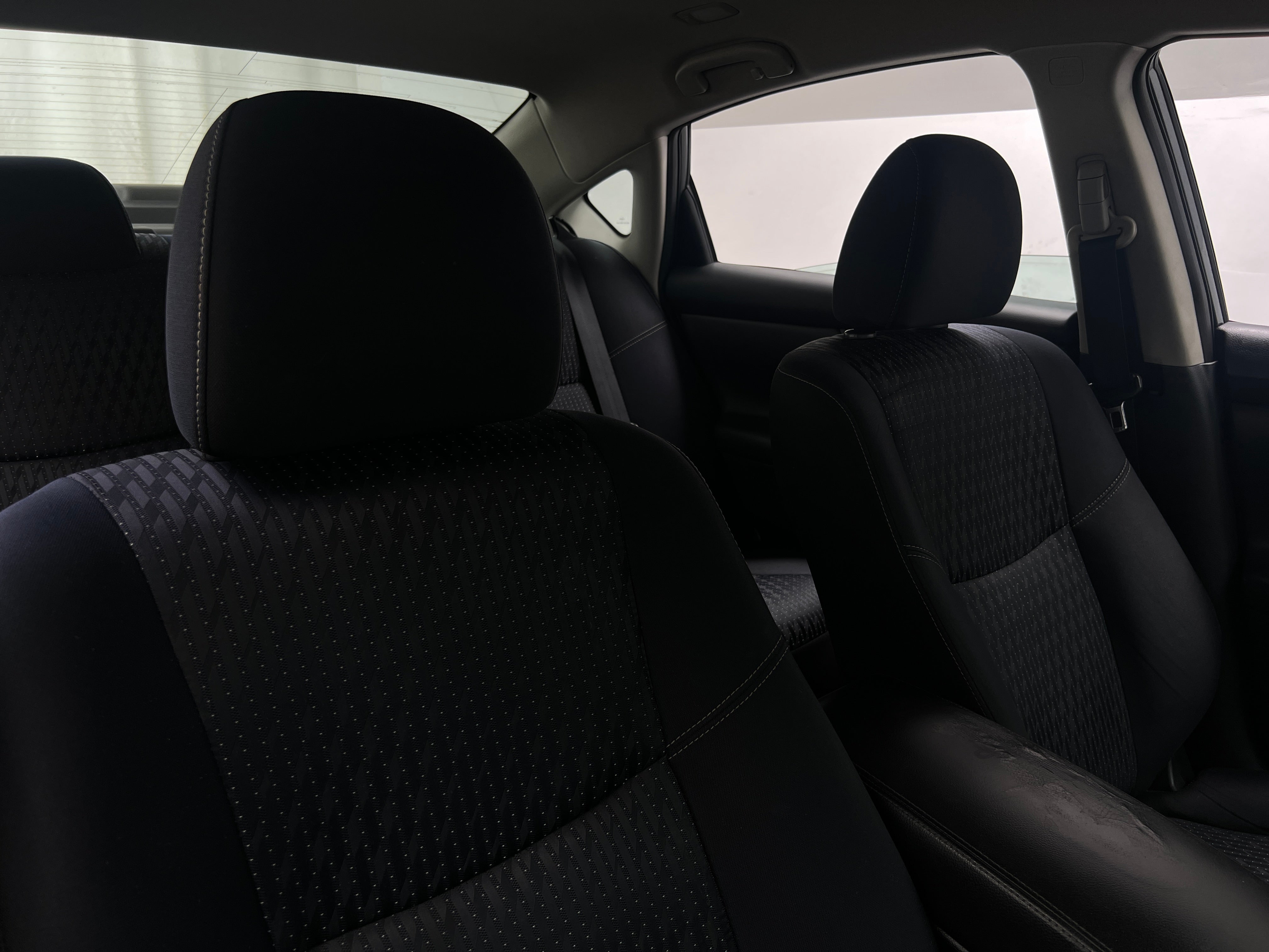 2017 Nissan Altima SV 2