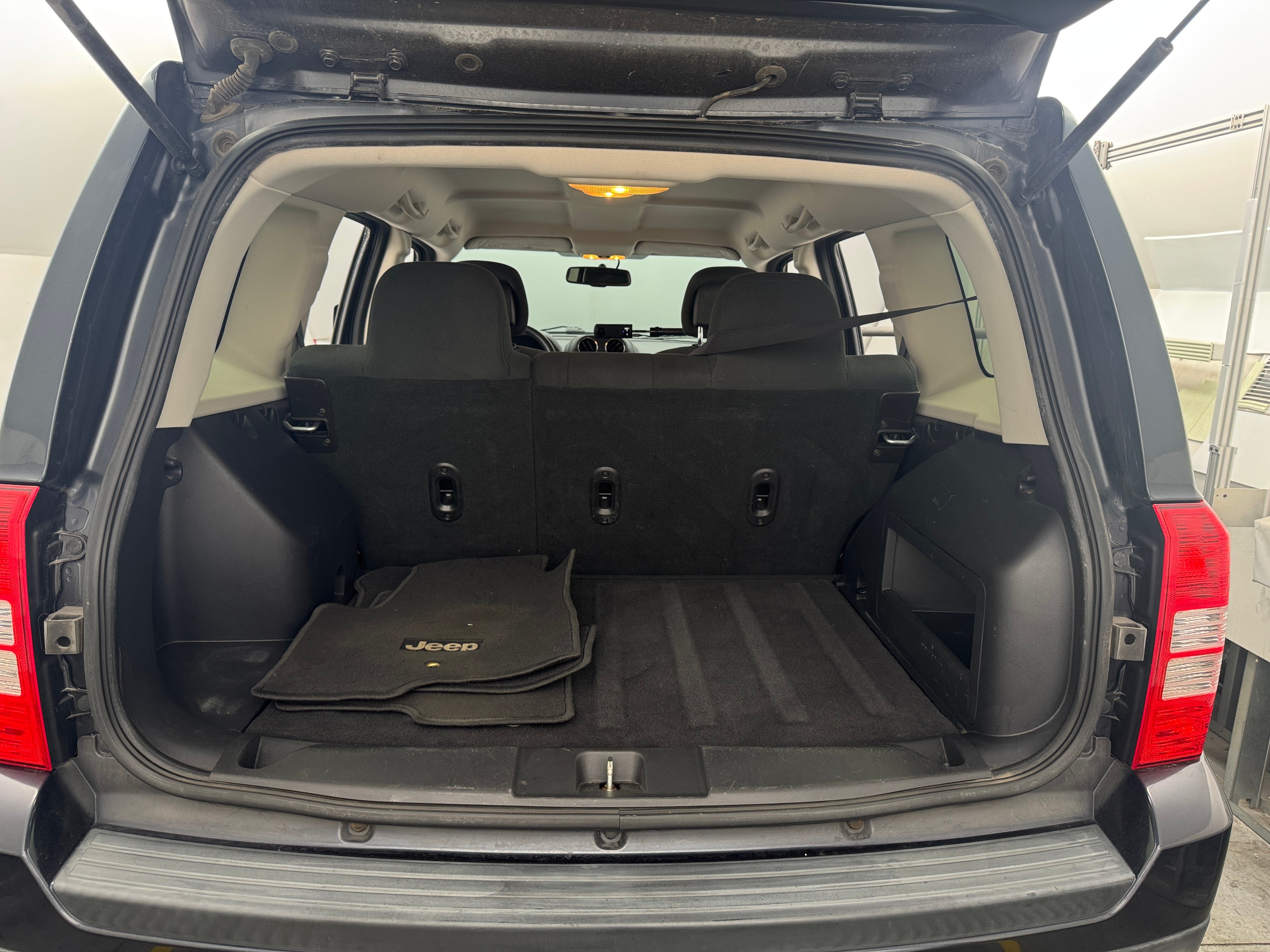 2016 Jeep Patriot Sport 7