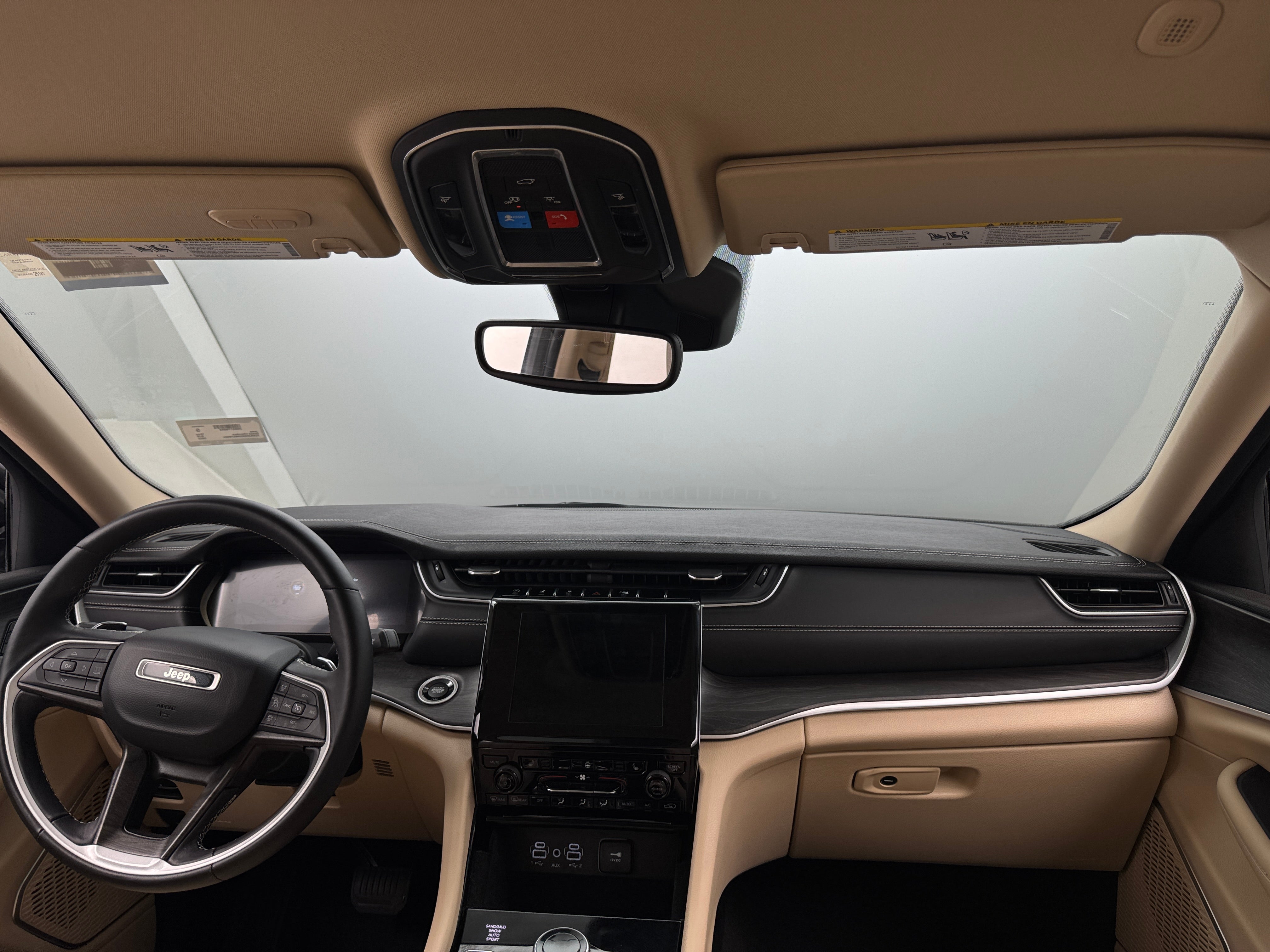 2022 Jeep Grand Cherokee Limited Edition 2