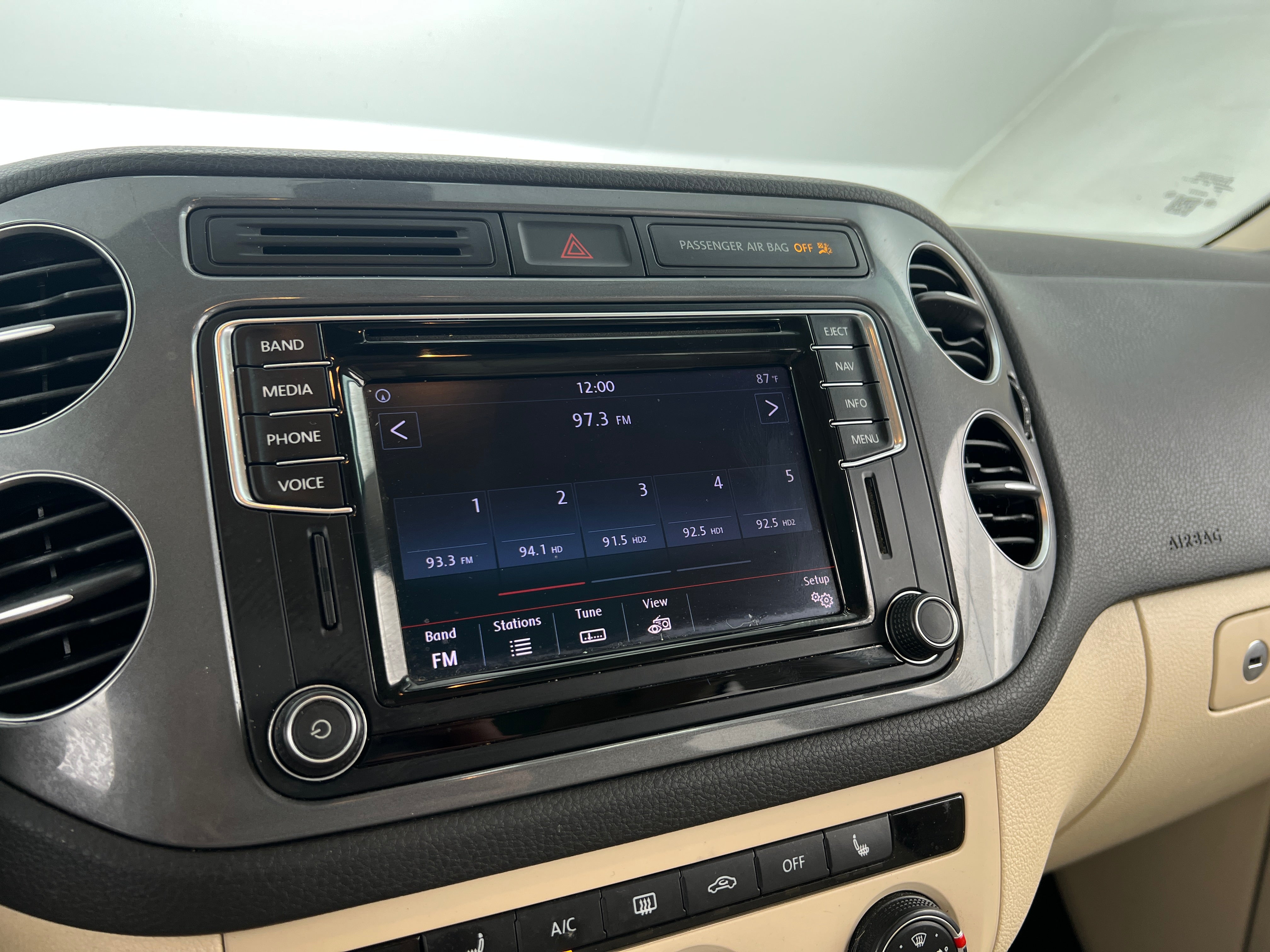 2016 Volkswagen Tiguan 2.0T 4