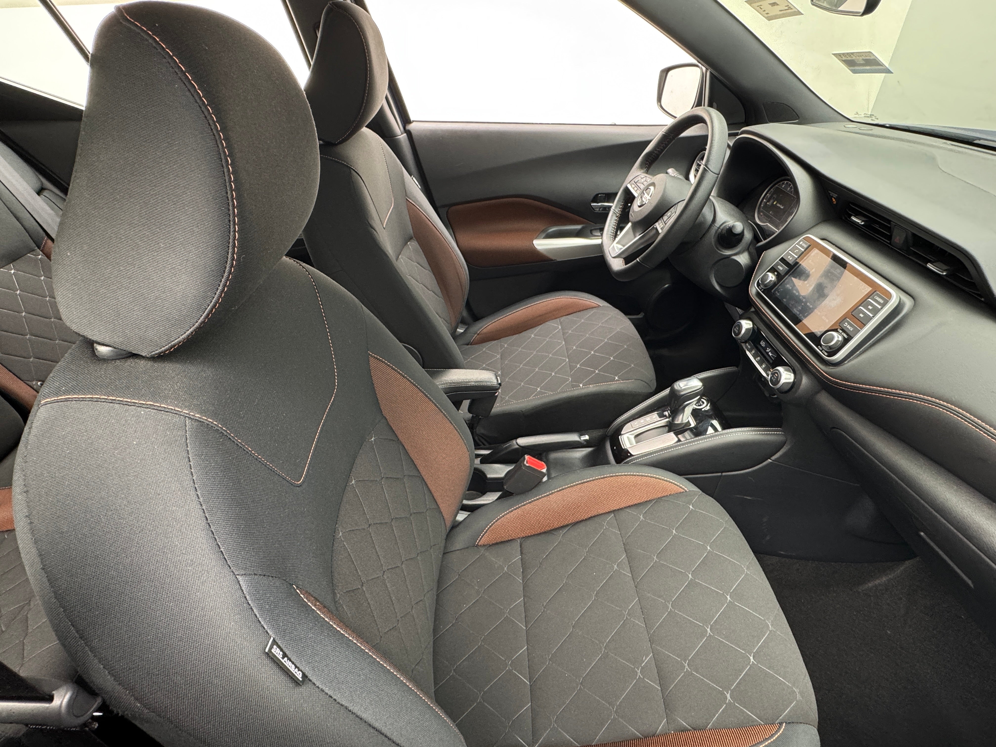 2020 Nissan Kicks SR 2