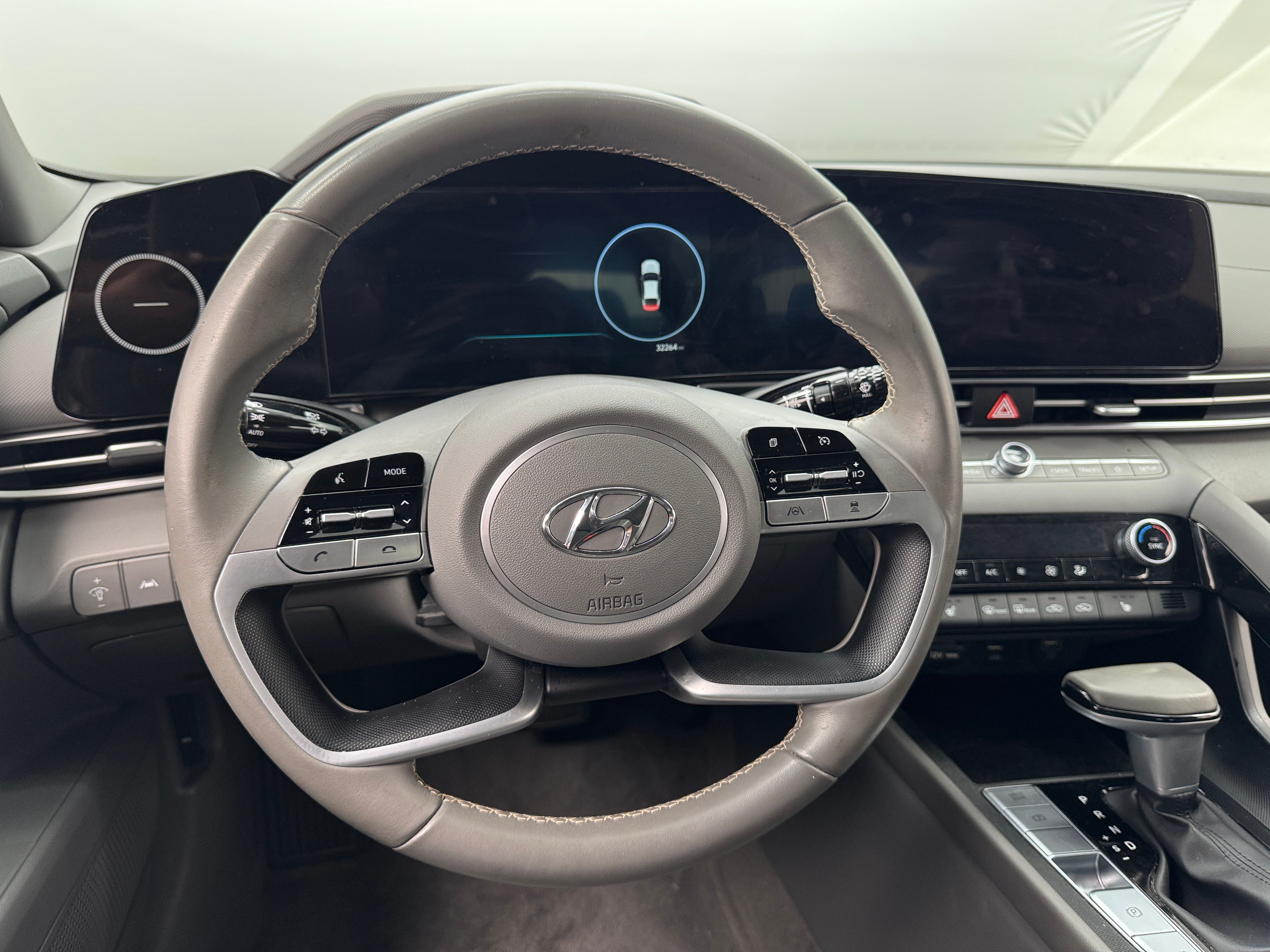 2023 Hyundai Elantra SEL 5