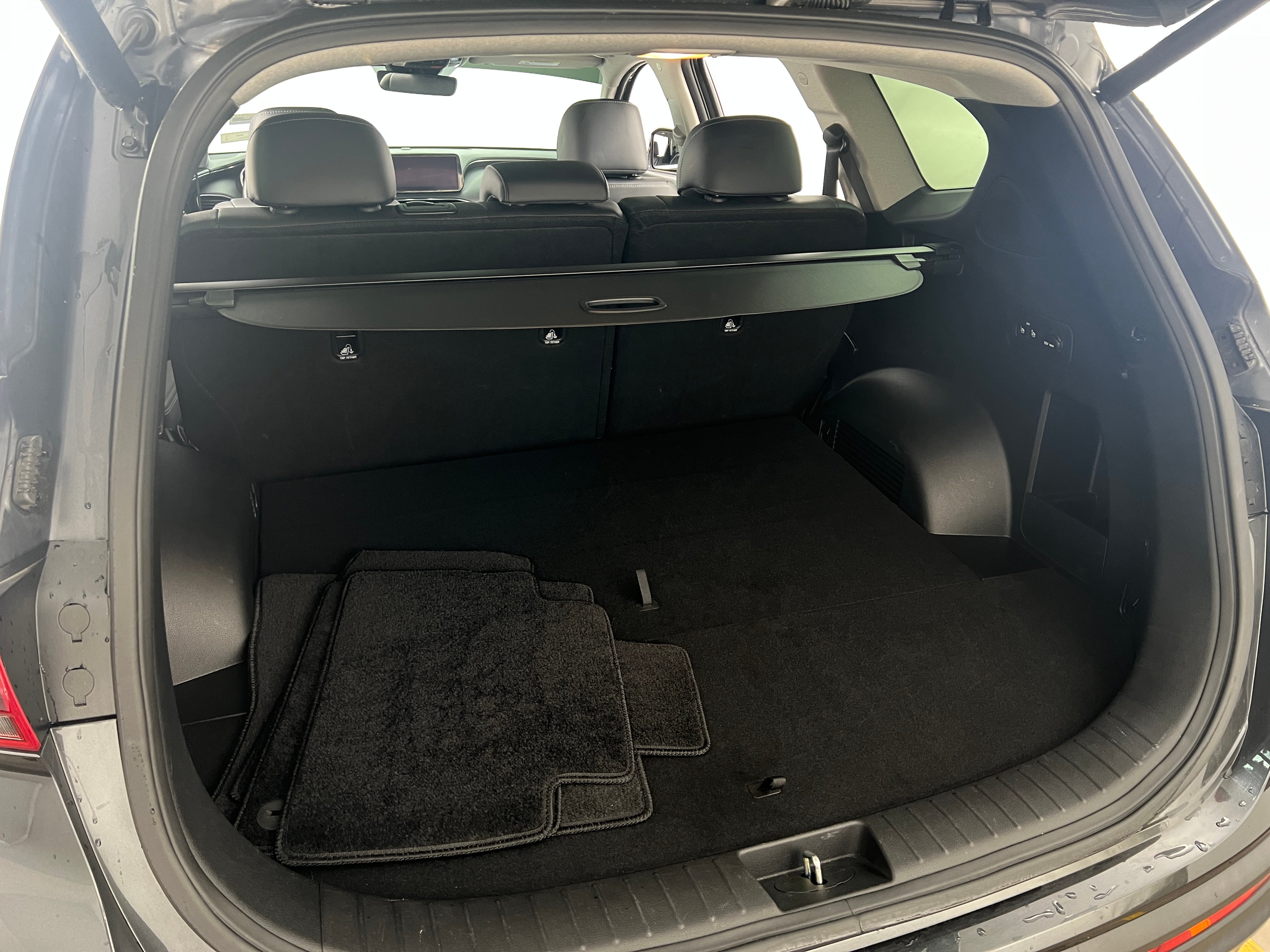 2023 Hyundai Santa Fe Limited 6