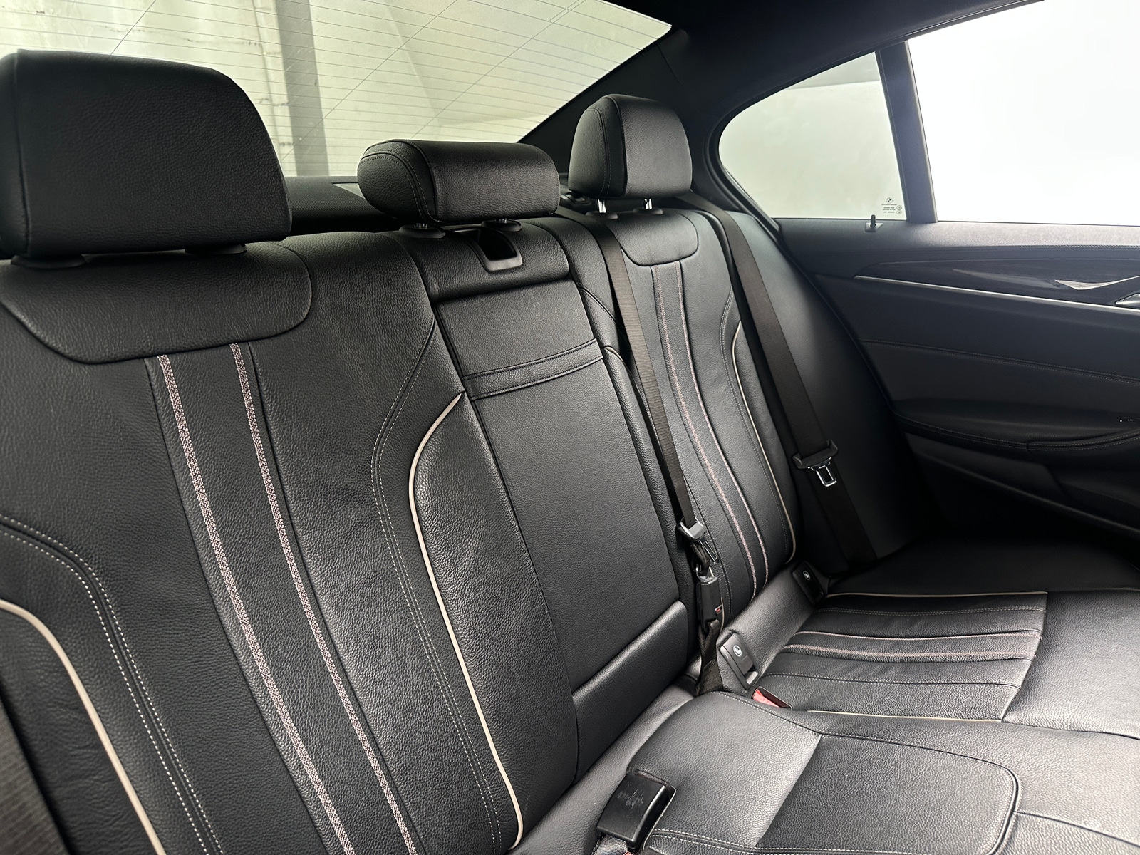 Thumbnail: 2017 BMW 5 Series - 5