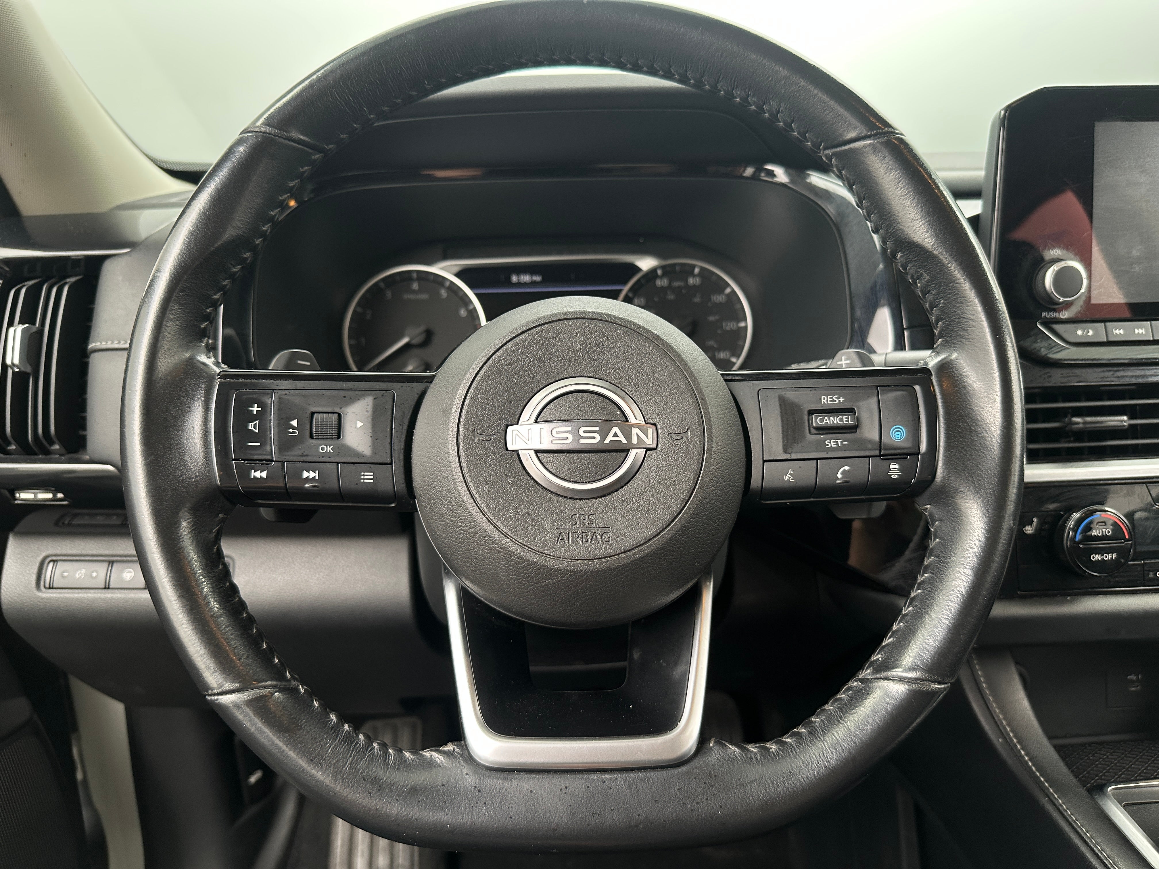 2022 Nissan Pathfinder SV 5