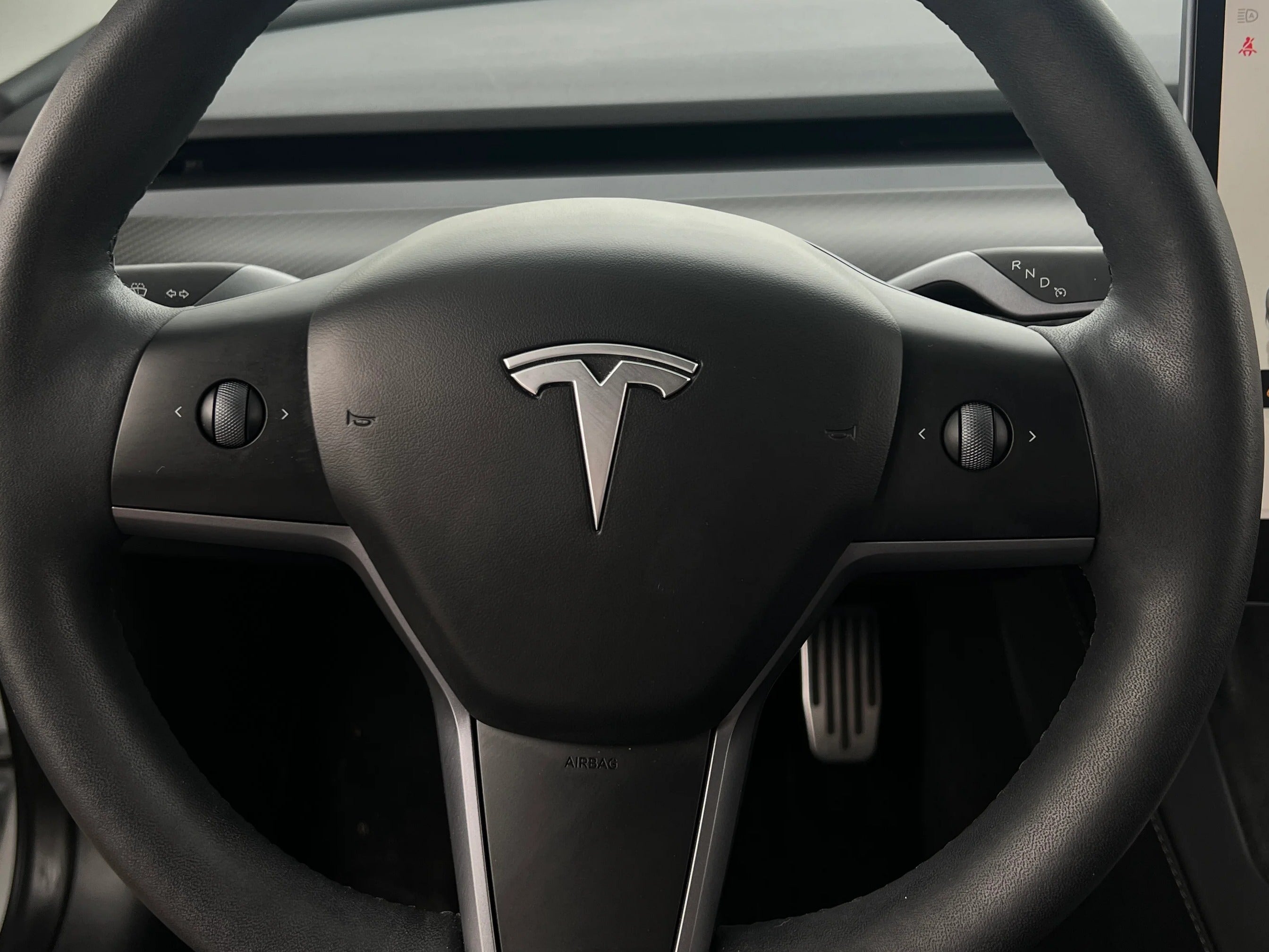 2023 Tesla Model 3 Standard Range 4
