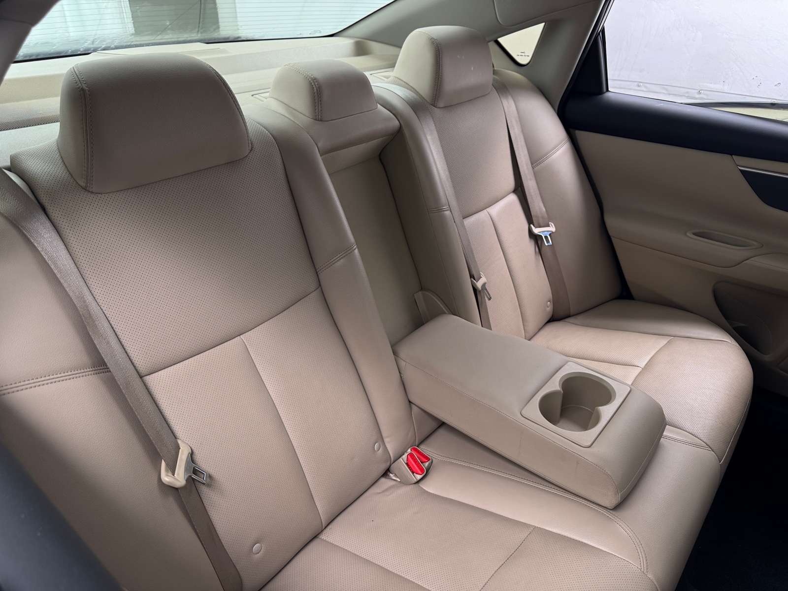 Thumbnail: 2017 Nissan Altima - 5