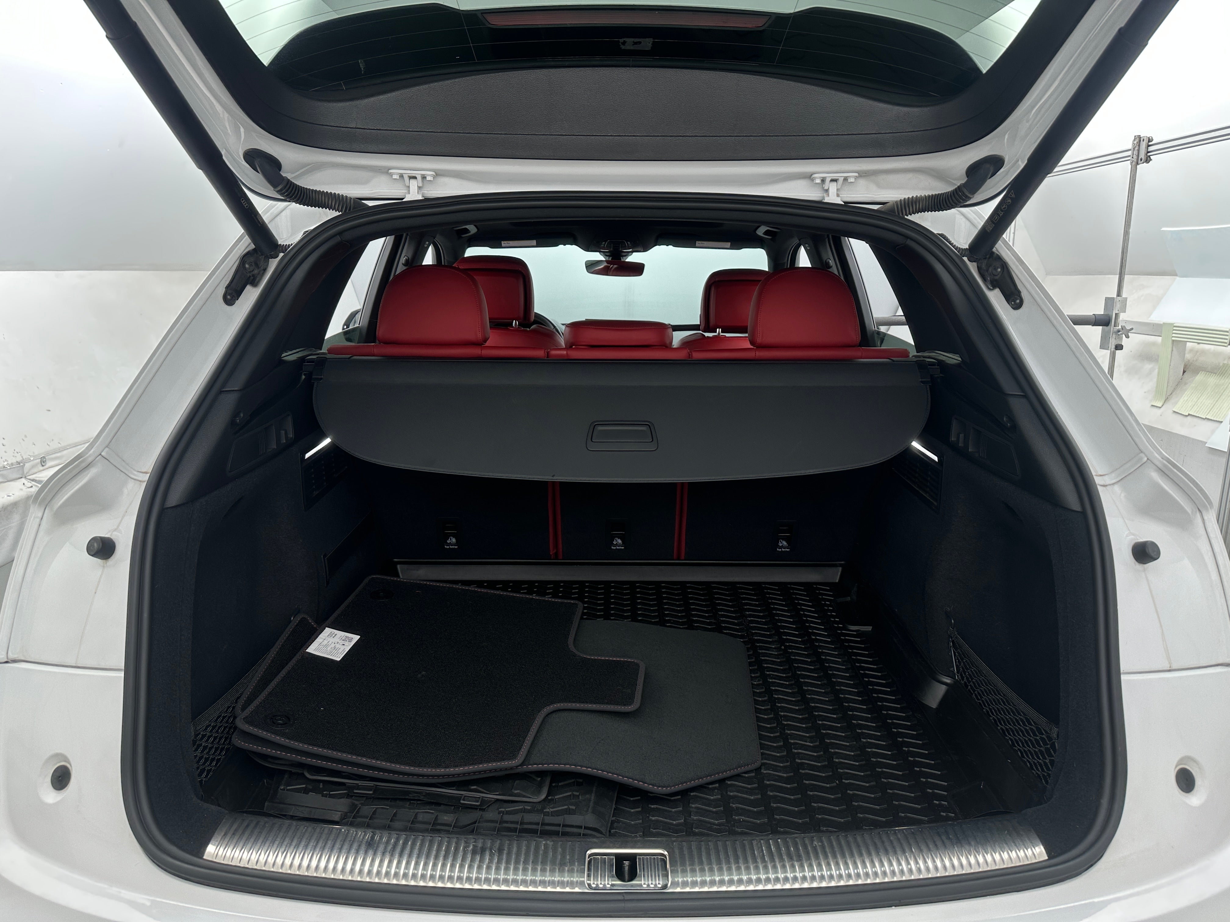 2022 Audi SQ5 Premium Plus 6