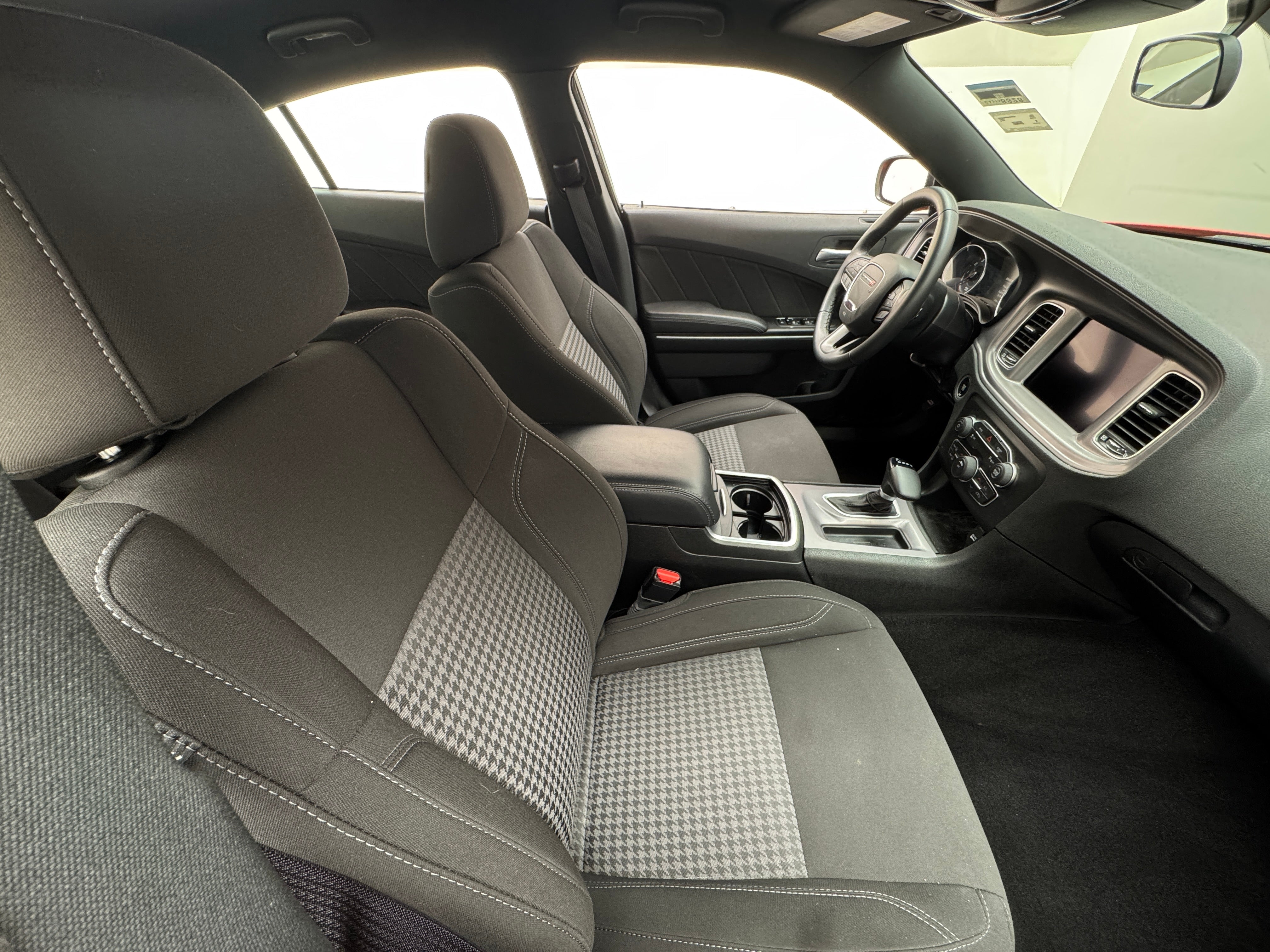2023 Dodge Charger SXT 2