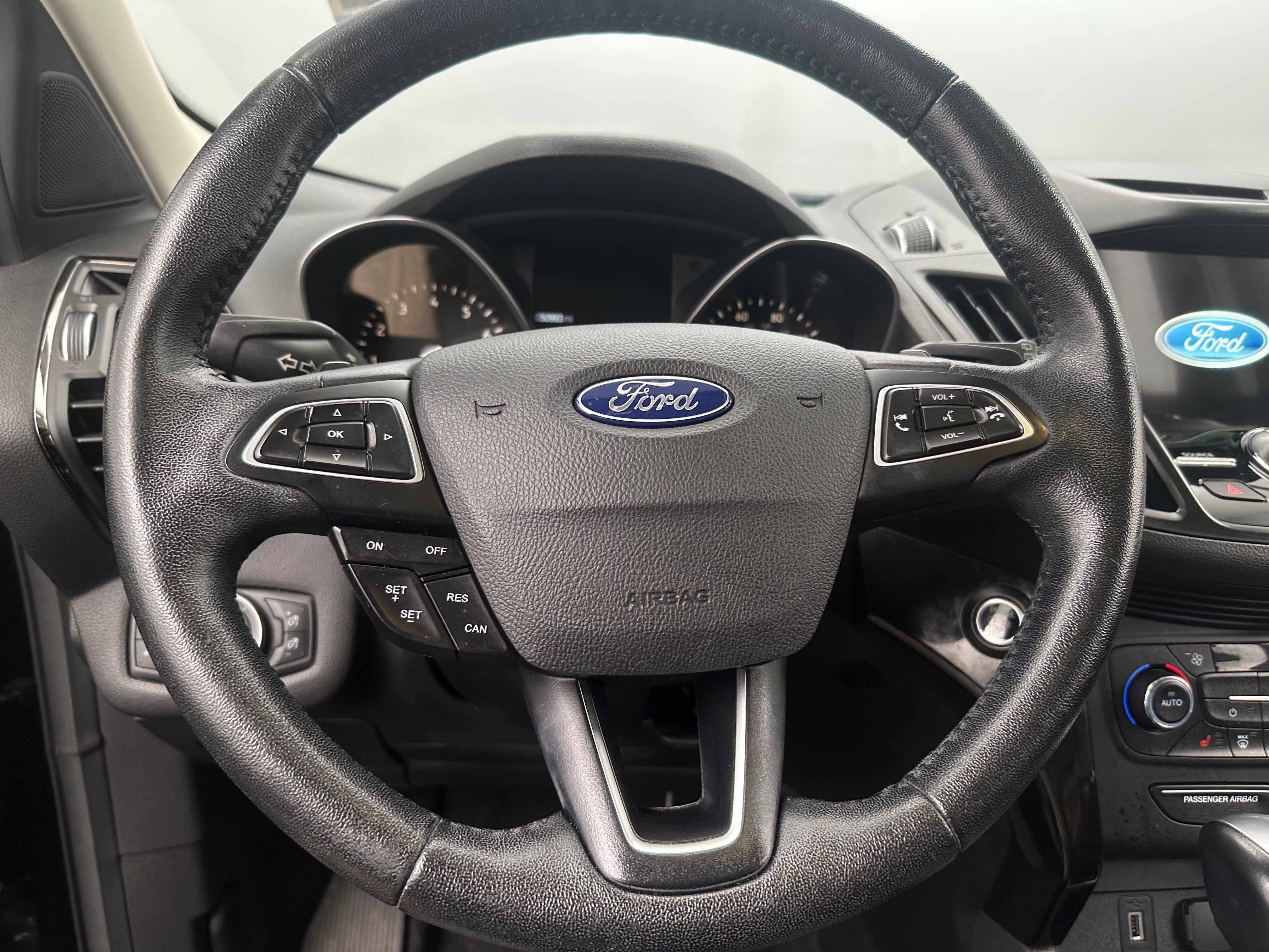 2017 Ford Escape Titanium 4