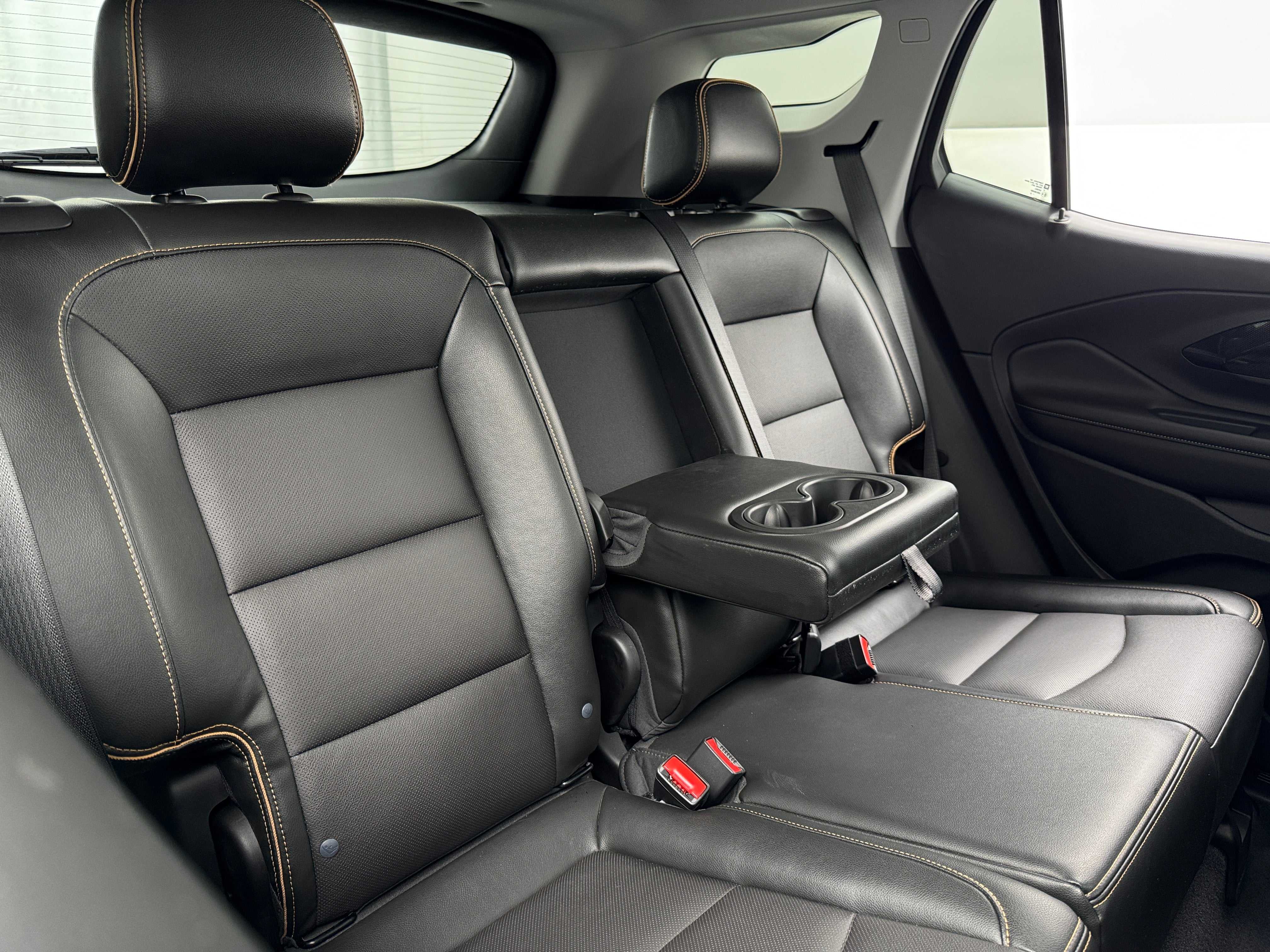 2022 GMC Terrain AT4 5