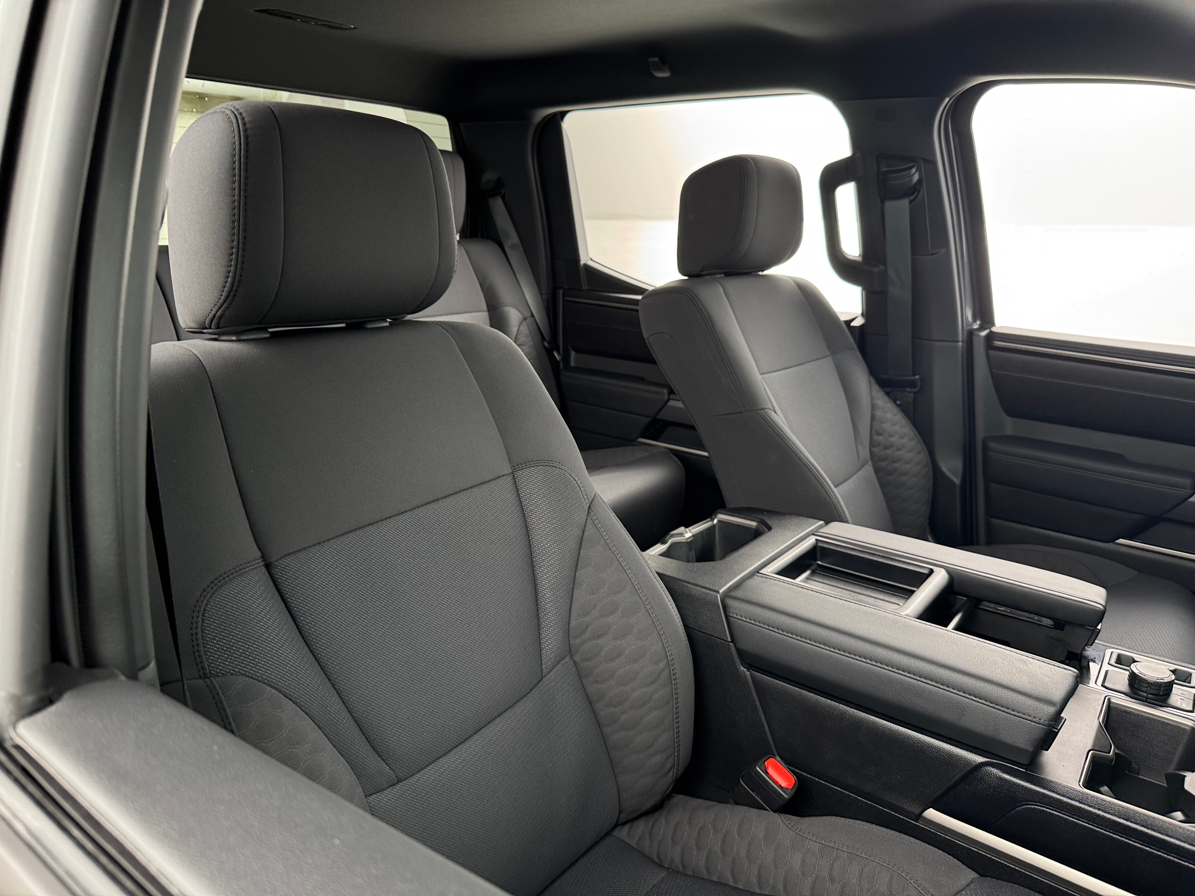 2025 Toyota Tundra SR5 2