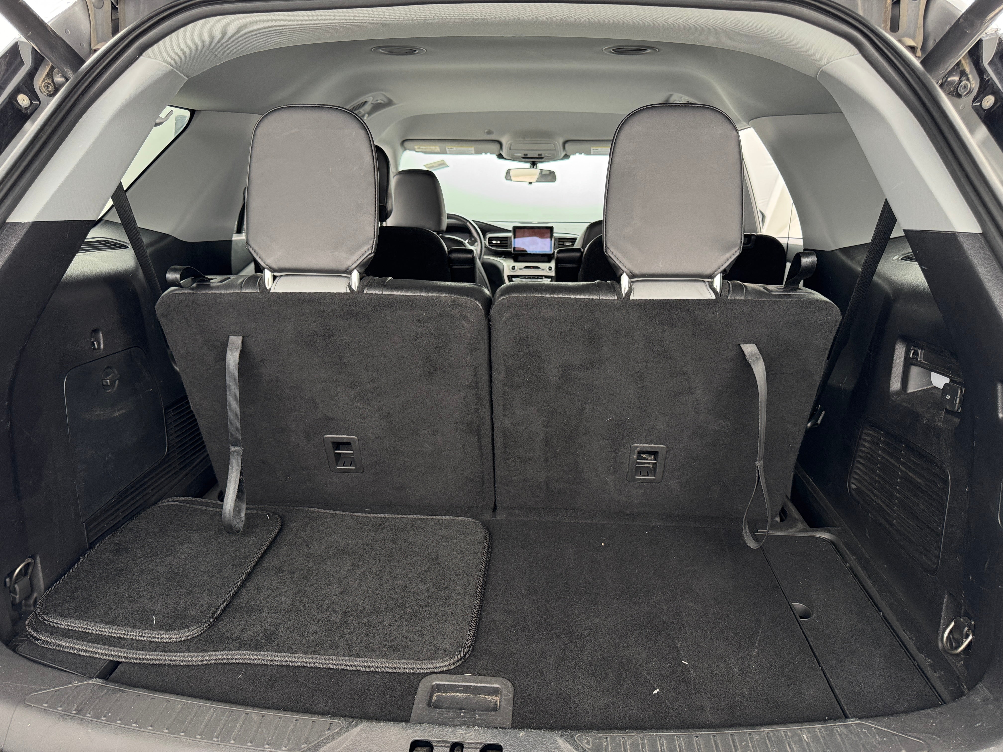 2021 Ford Explorer XLT 7